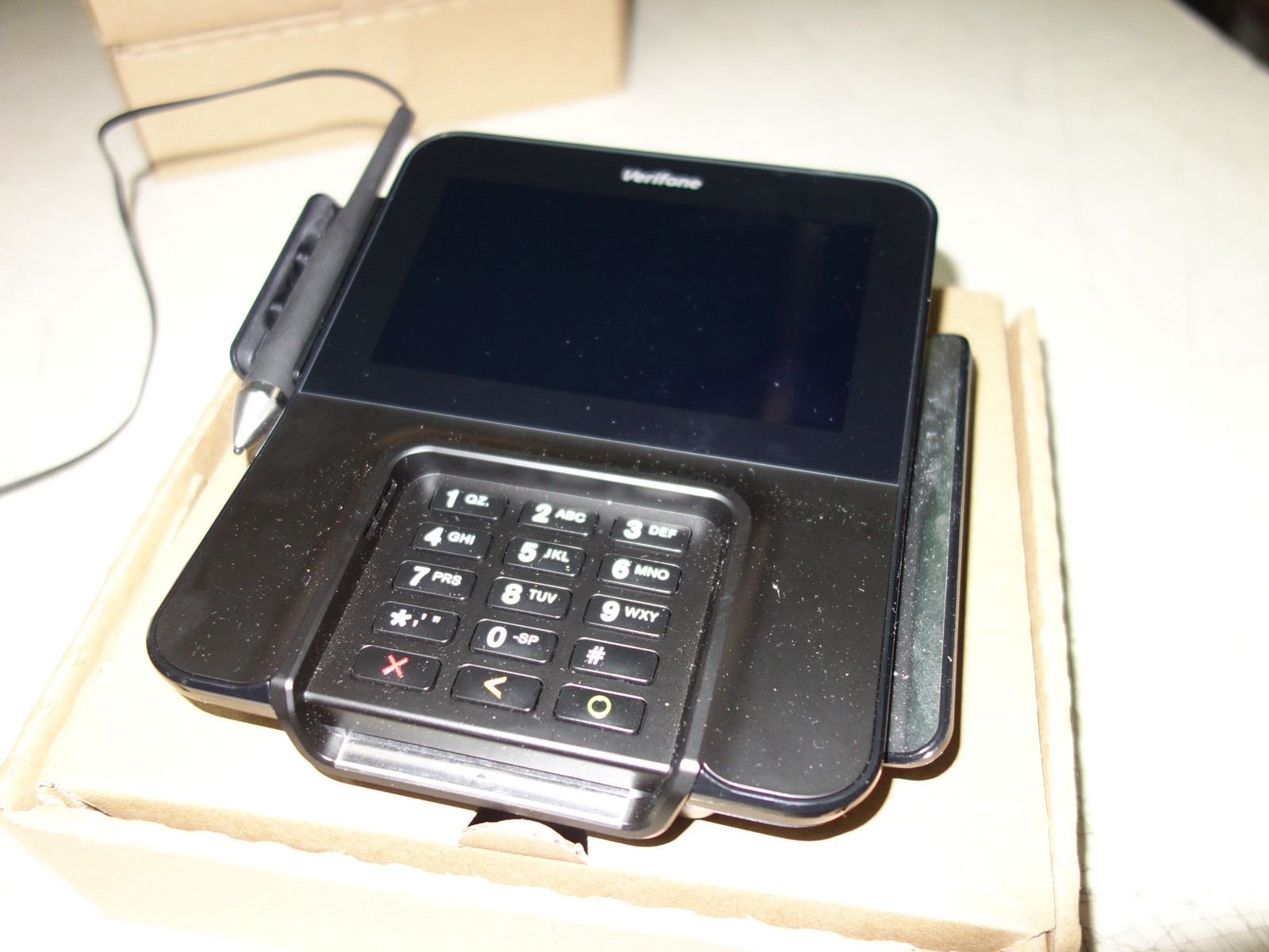 VERIFONE M400 WIFI/BT (PCI5) M445-403-01-WWA-5 CREDIT CARD TERMINAL