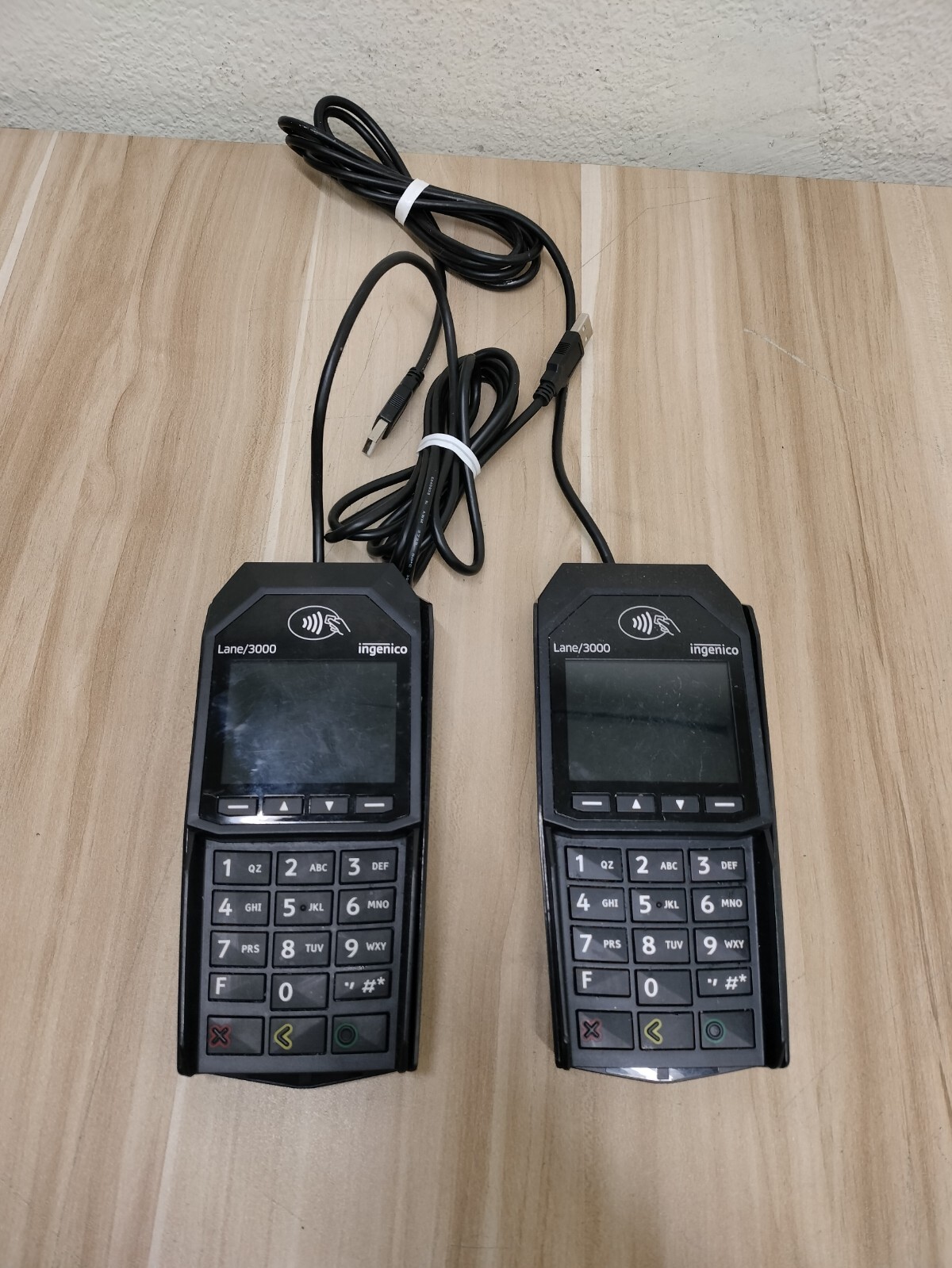 (LOT OF 2) INGENICO LANE/3000 TRD30110877B CREDIT CARD TERMINAL w/ CORD