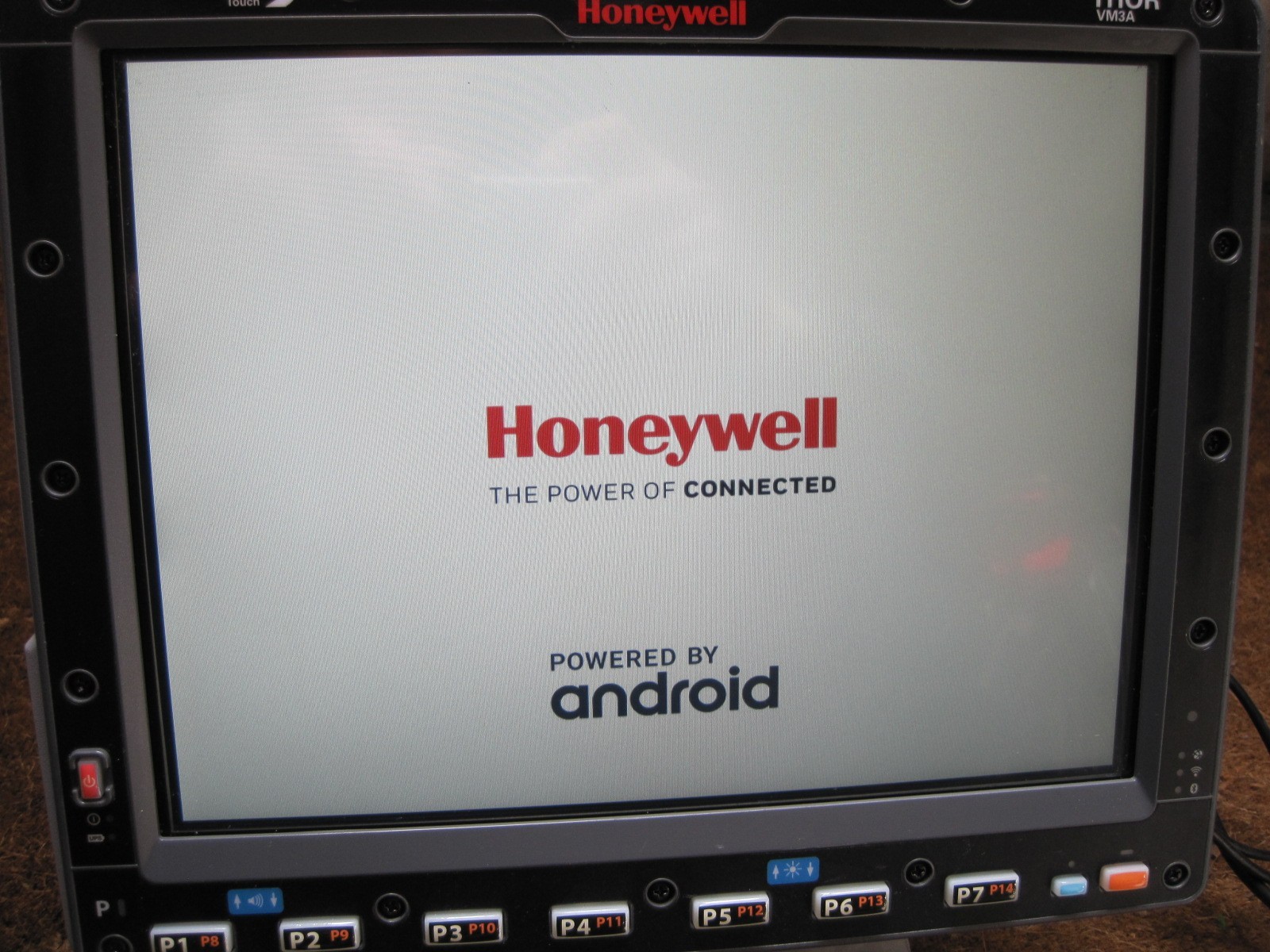 Honeywell VM3A-L0N-1A4A20E (Android panel)