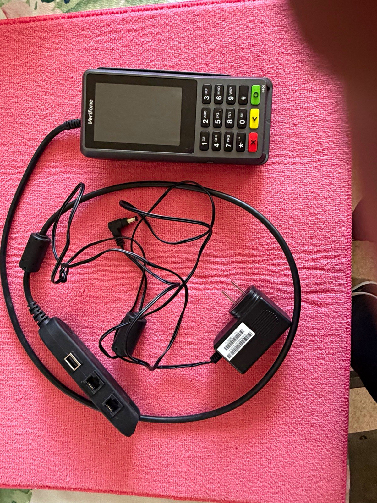 Verifone P400 Wired Credit Card Terminal w/ Power Adapter, Cables (MPN P400)