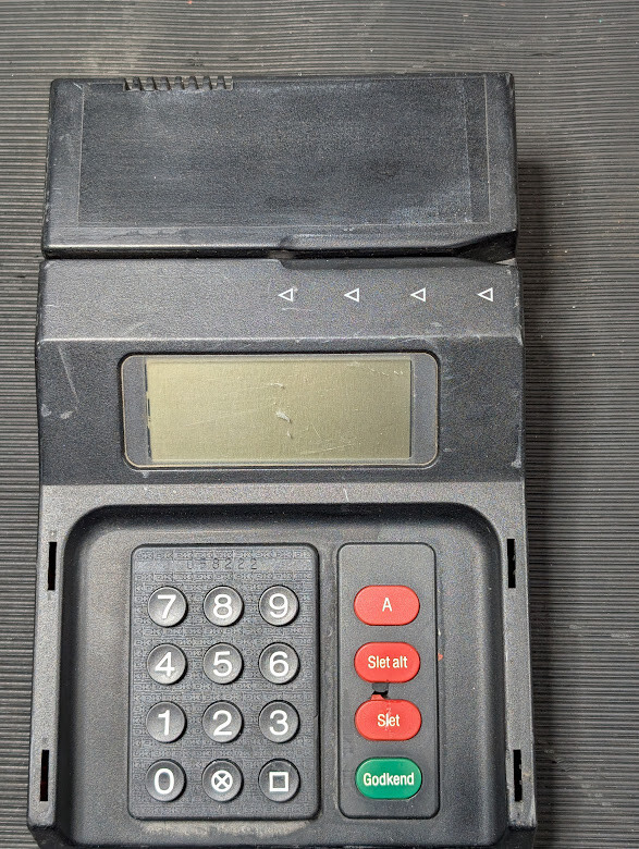 GSM Remote Control Unit KB31 – Working, Wear, No Accessories