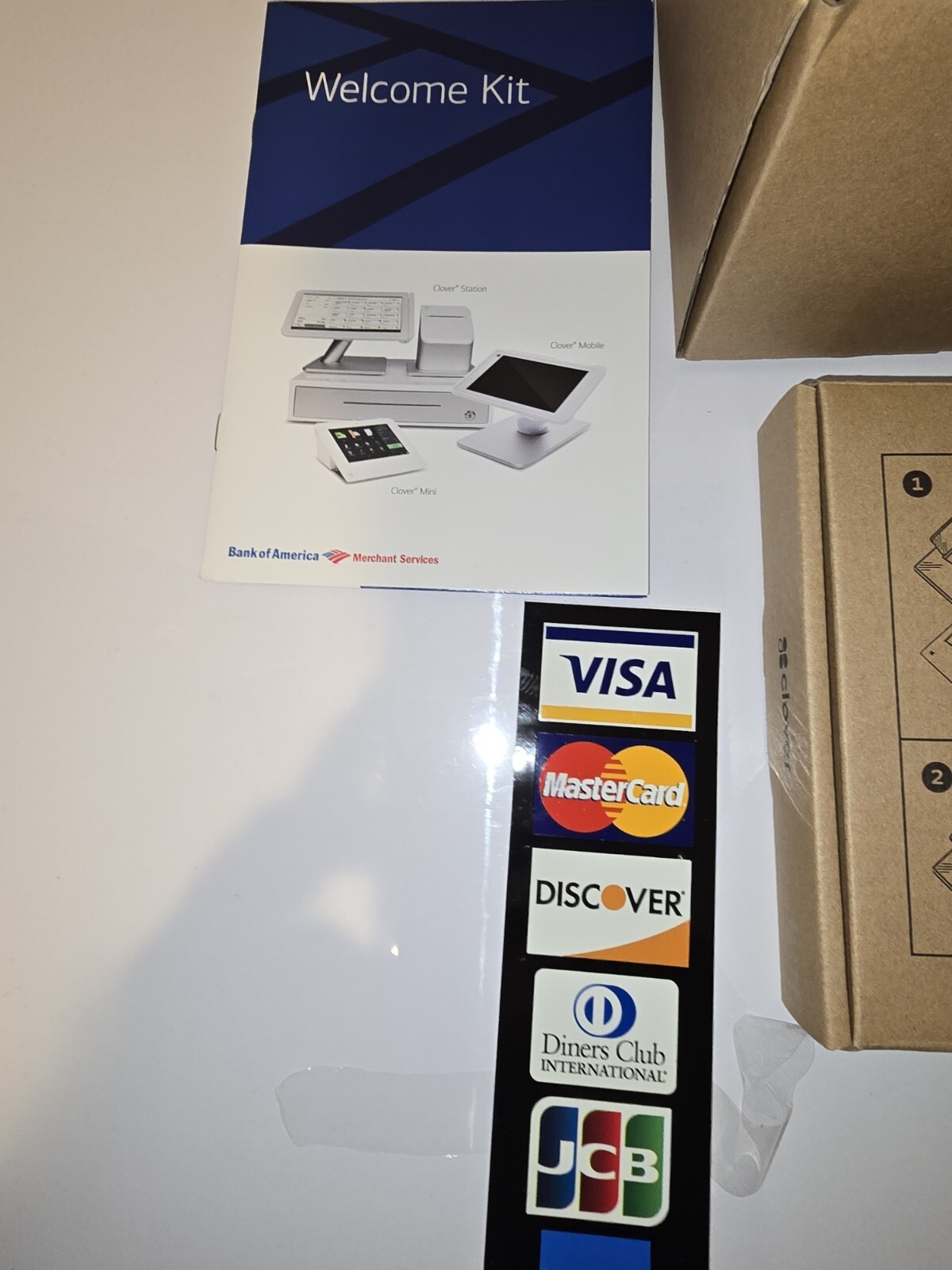 Clover Mini Wifi C300 – Card Reader / POS Point of Sale System w/ Power Supply