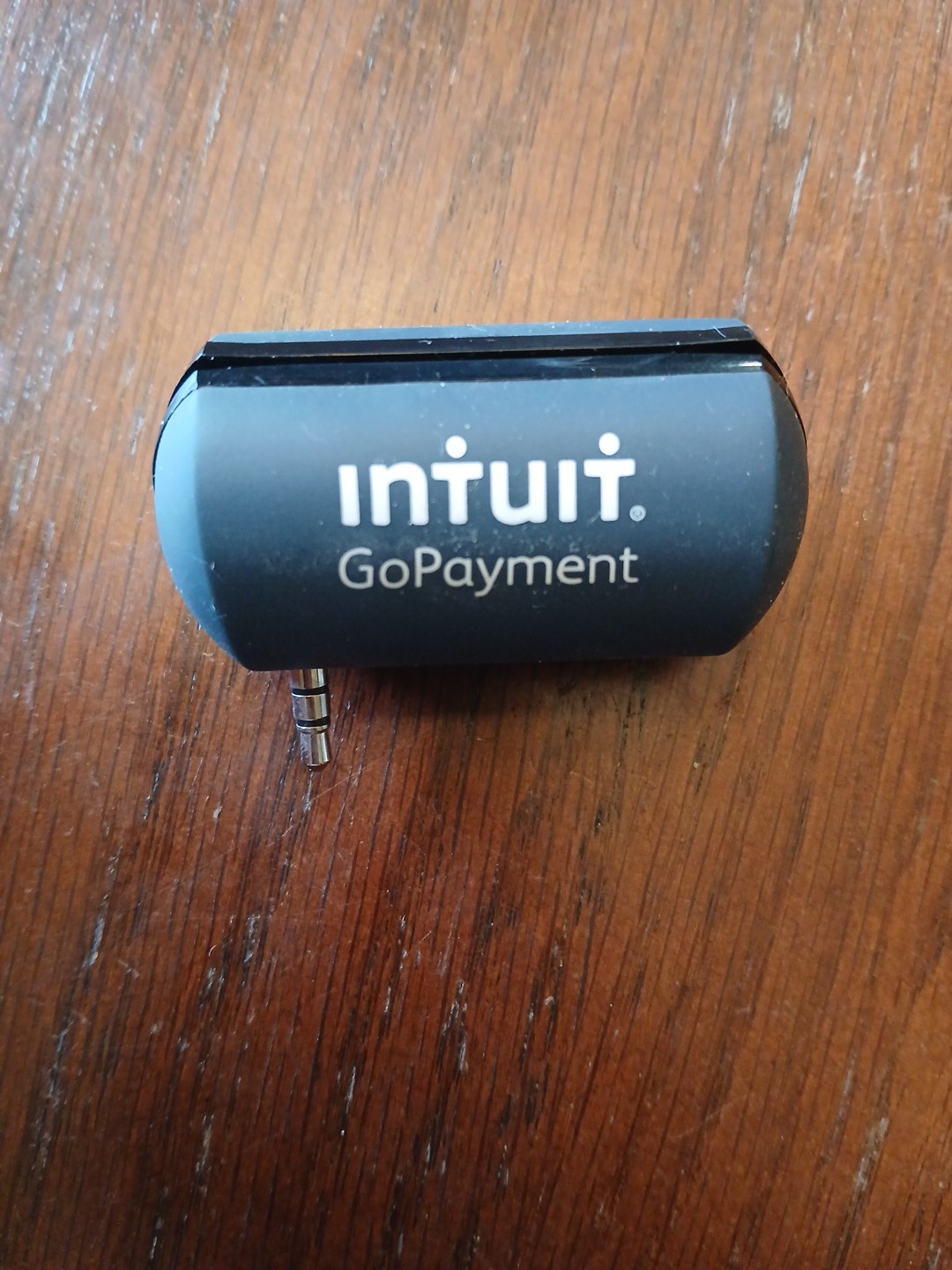 Quickbooks Intuit Gopayment Mobile Payment Credit Card Swiper Reader.