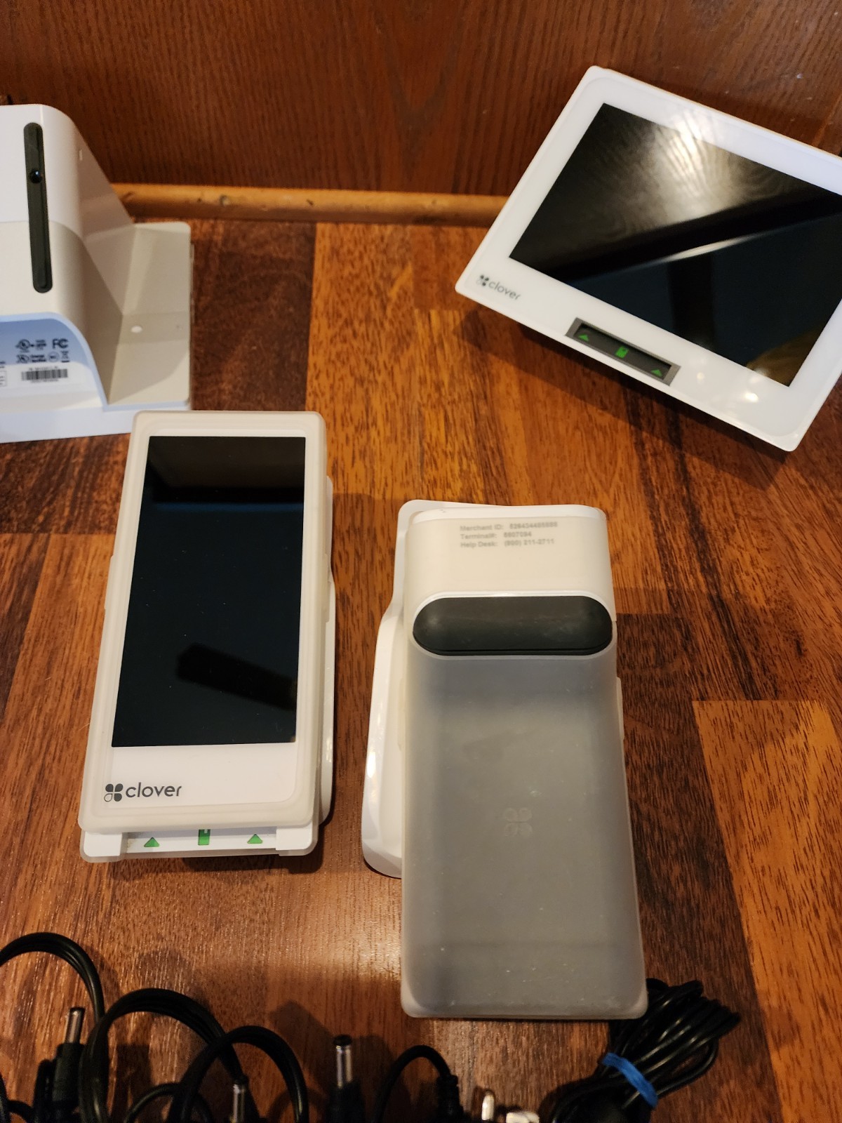 Clover POS System Bundle – 2 C305 Stations, & 2 Flex 3 Handheld Systems Tested