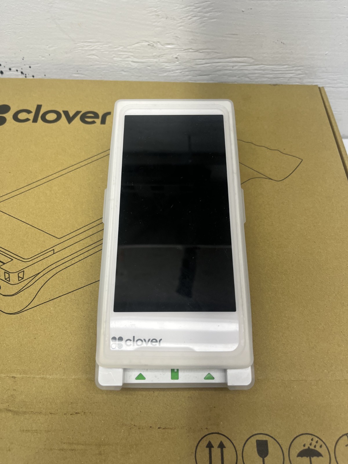 Clover Flex 3 Handheld POS System/C405 + Wireless Cradle K405 + Charger Adapter