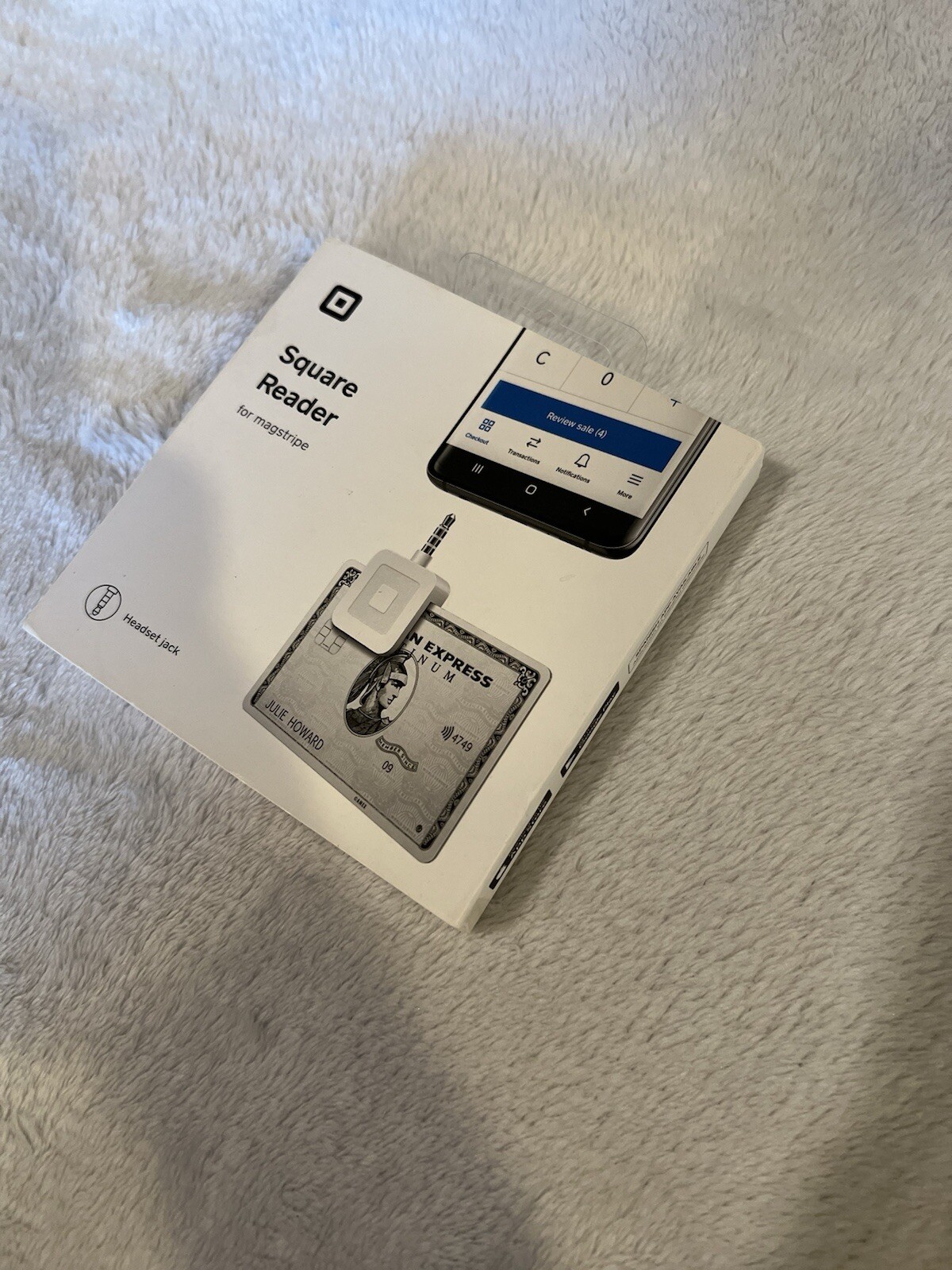 Square A-PKG-0206-01 Credit Debit Card Reader – White for Apple iPhone/Android