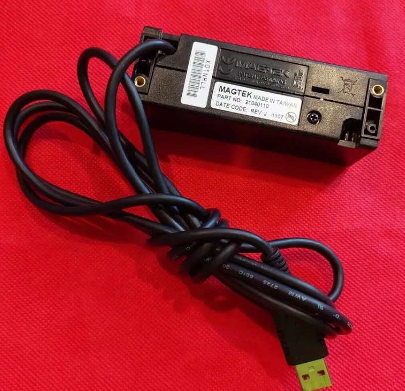MagTek 21040110 USB Mini Magnetic Credit Card Swipe Reader