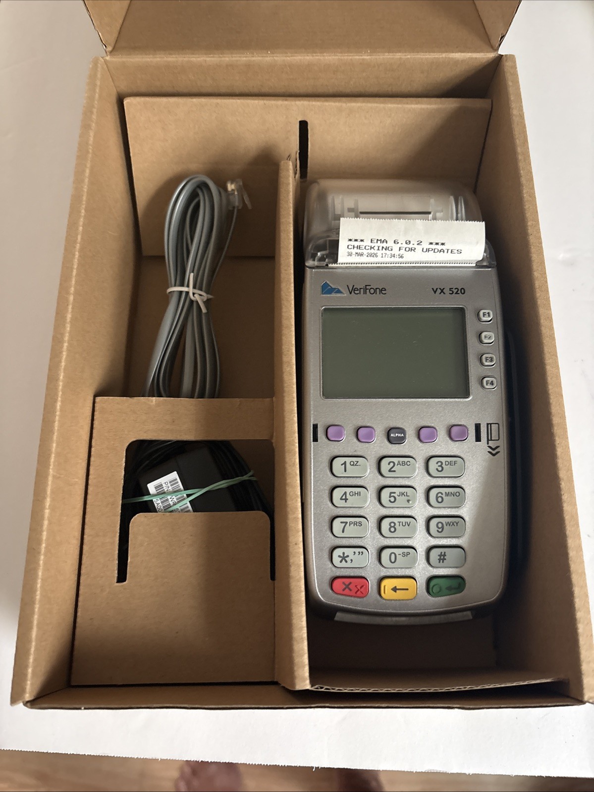 VeriFone Vx520 EMV Credit Card Machine M252-753-03-NAA-3 EUC
