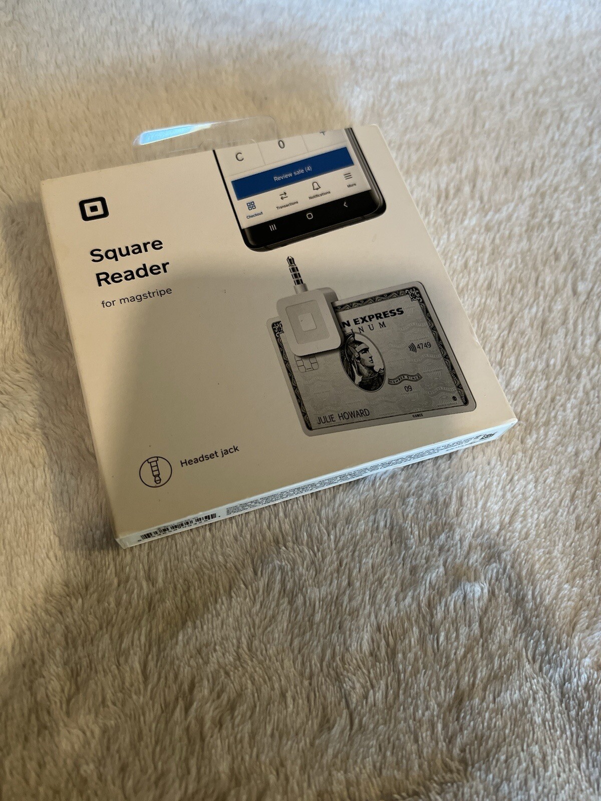 Square A-PKG-0206-01 Credit Debit Card Reader – White for Apple iPhone/Android