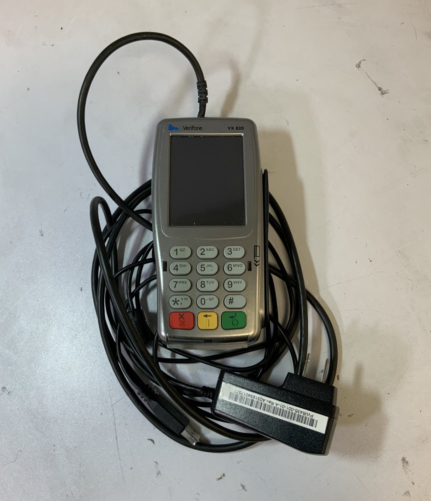 VeriFone VX820 Credit/Debit Card POS Terminal with Cable, Silver “U1C”