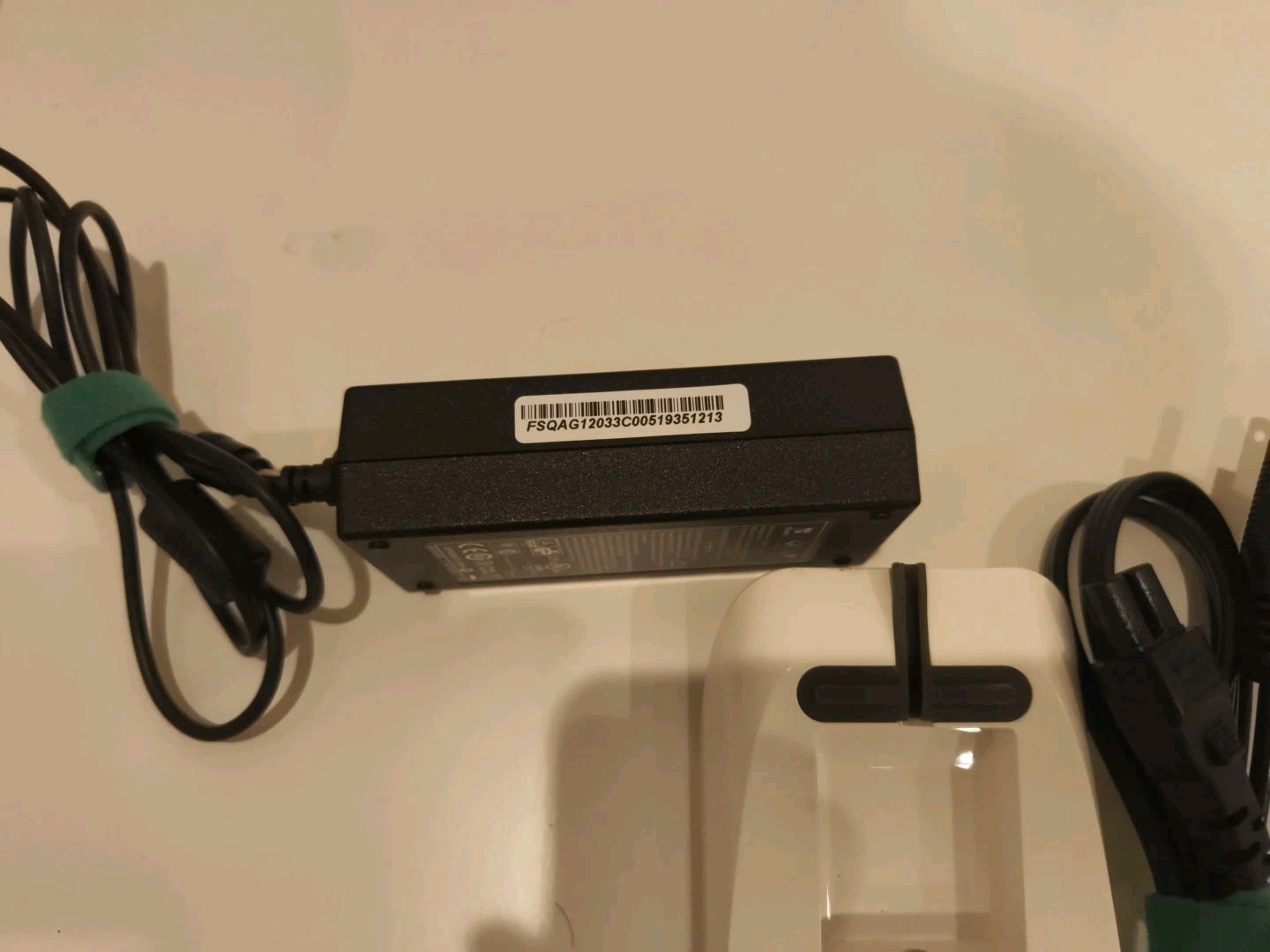 Clover Flex STARTER KIT (K400 cradle + Charger Power Supply Adapter S/N 0501