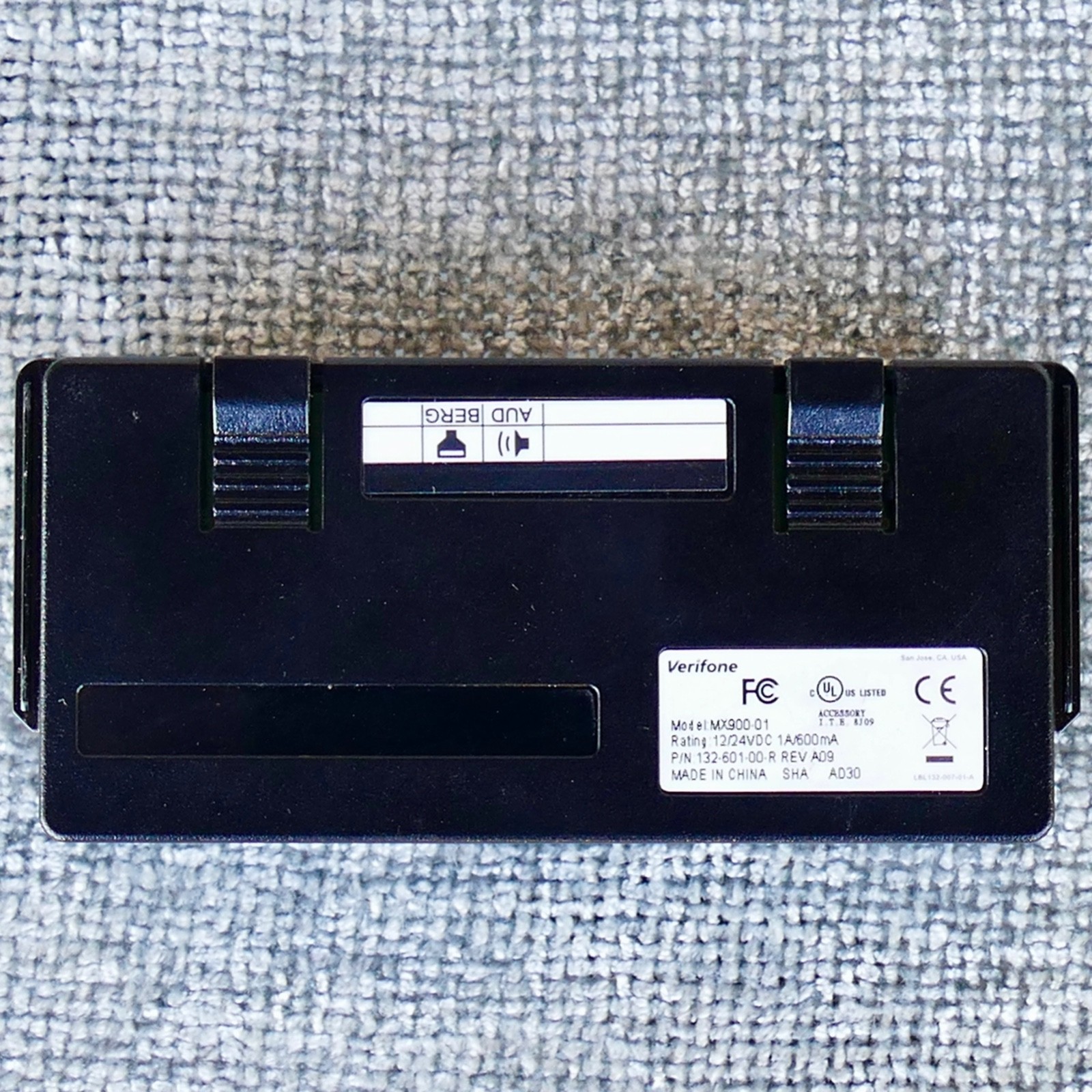 Lot of 2 Verifone MX 915 Pin Pad Payment Terminal w/MX900-01 – mx915