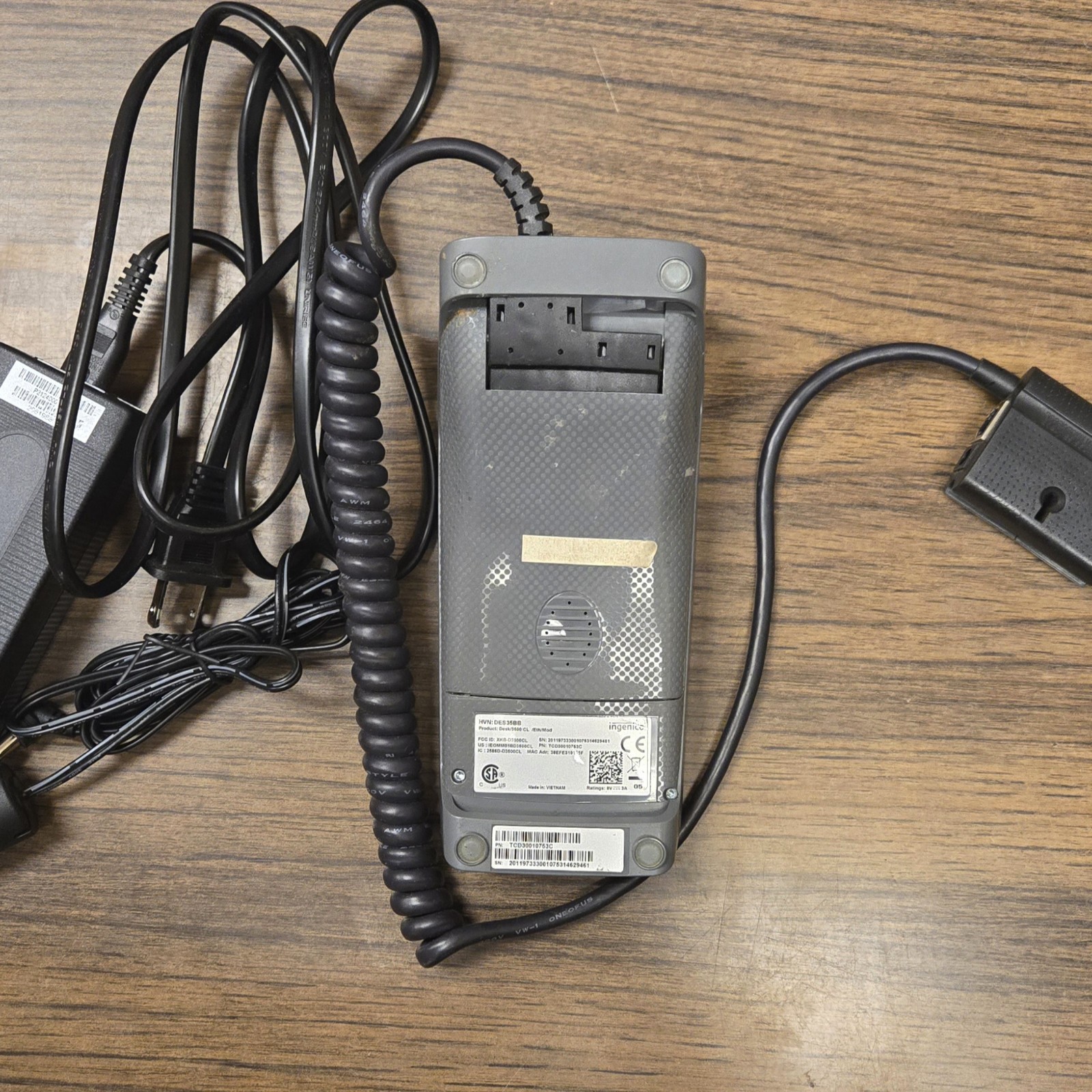 Ingenico Desk 3500 WiFi Payment Terminal with Power Supply