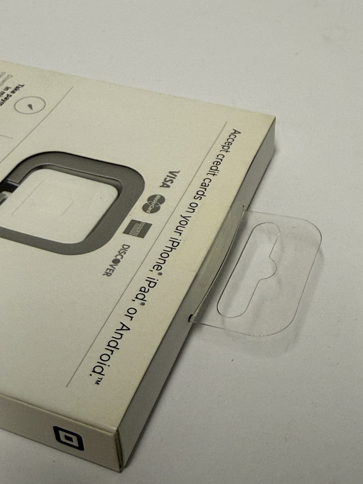 NEW Square Credit Card Reader for iPhone, iPad and Android