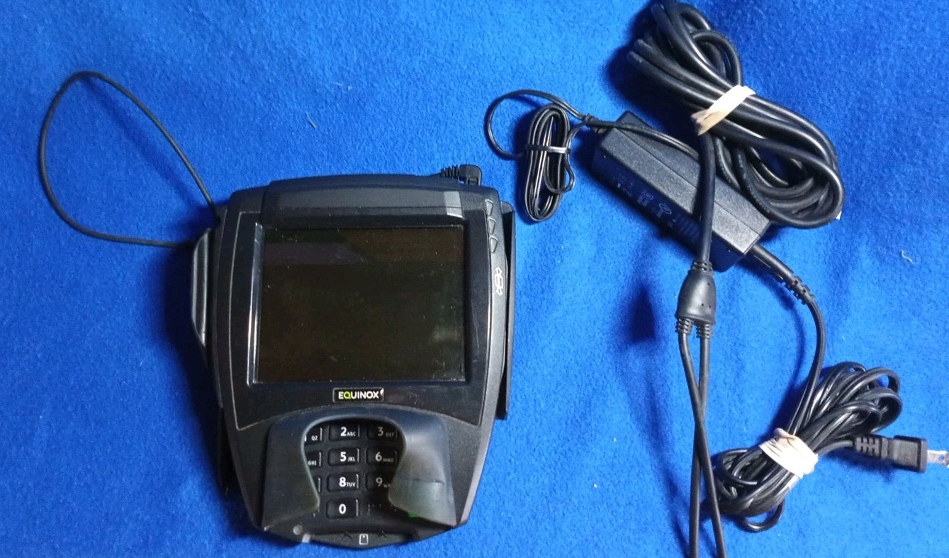 Clean Equinox L5300 Credit Card Payment Terminal w/ Stylus & Power Supply