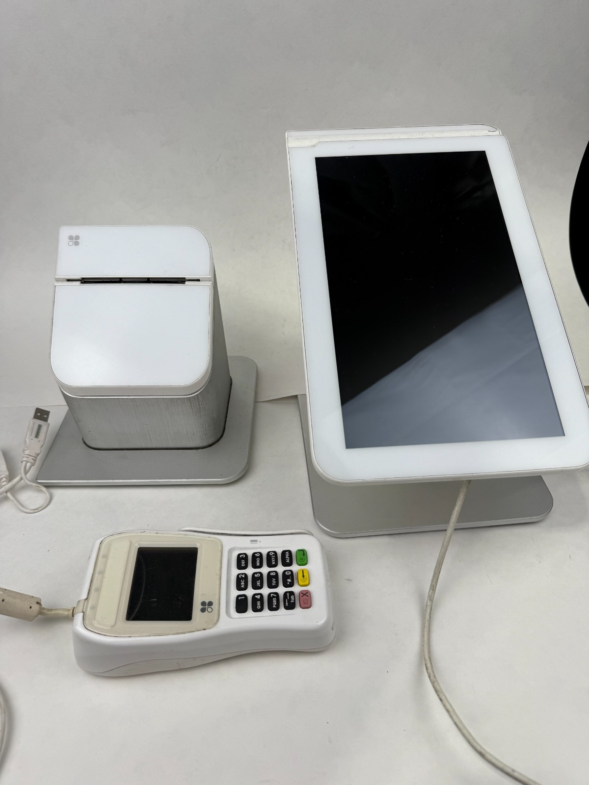 Clover Station POS All-In-One Monitor Screen Receipt Printer Card Reader