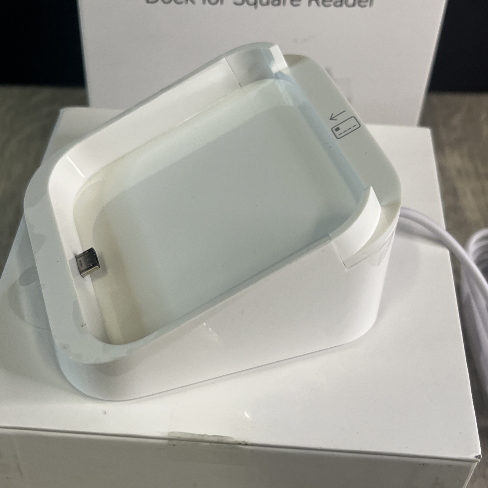 Square A-SKU-0120 Dock for Square Reader Contactless Credit Card Reader Open Box