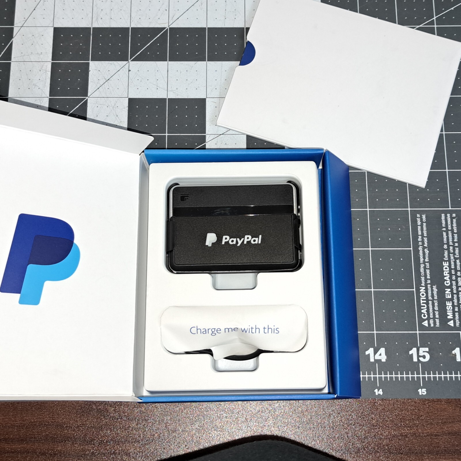 PayPal PCSUSDCRT Chip And Card Swipe Reader Accept Credit & Debit Cards Anywhere