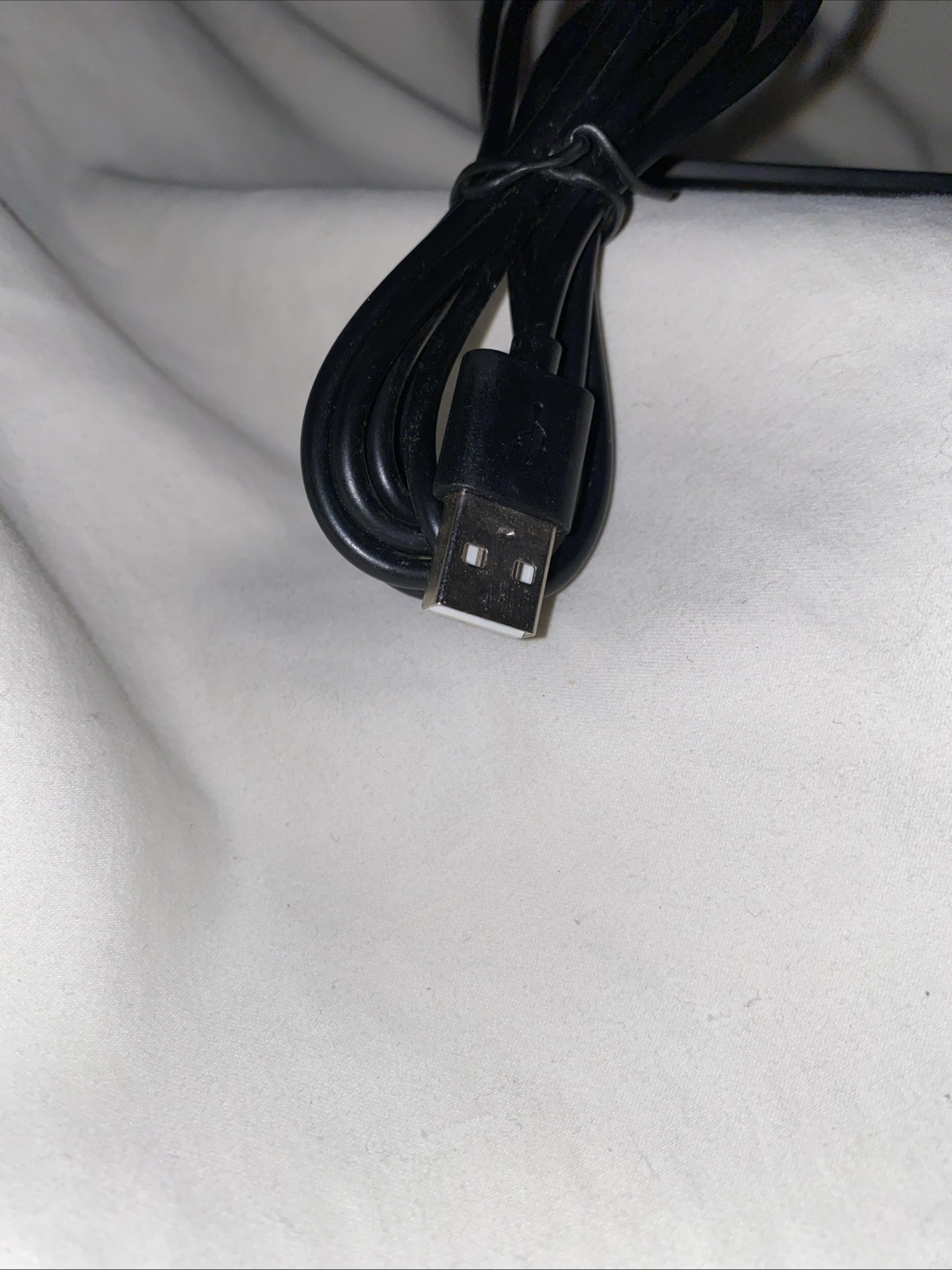 IDtech USB Powered 3-in-1 Card Reader Model ID 80149008-001