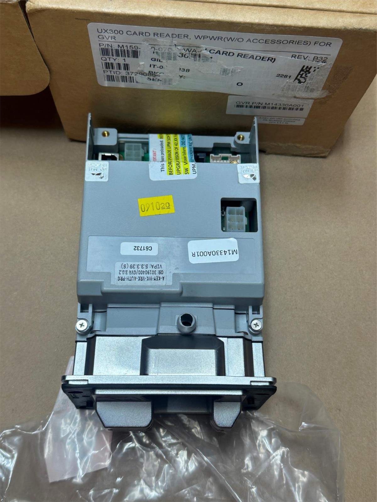 VeriFone M159-300-070-WWA-C UX300 Card Reader Untested