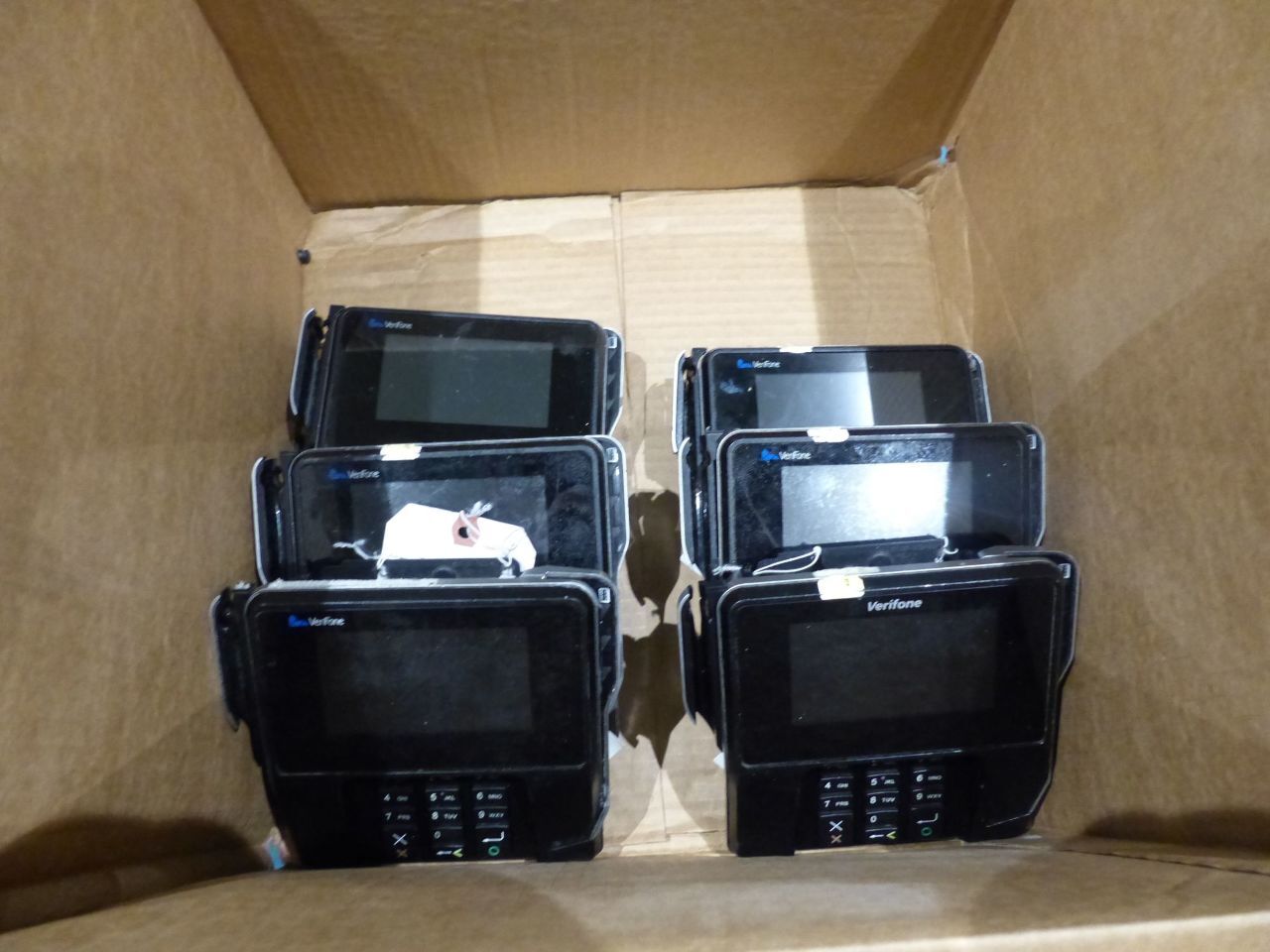 LOT OF 7 – VERIFONE MX915 M132-409-01-R PIN-PAD CREDIT CARD POS TERMINALS – PAR