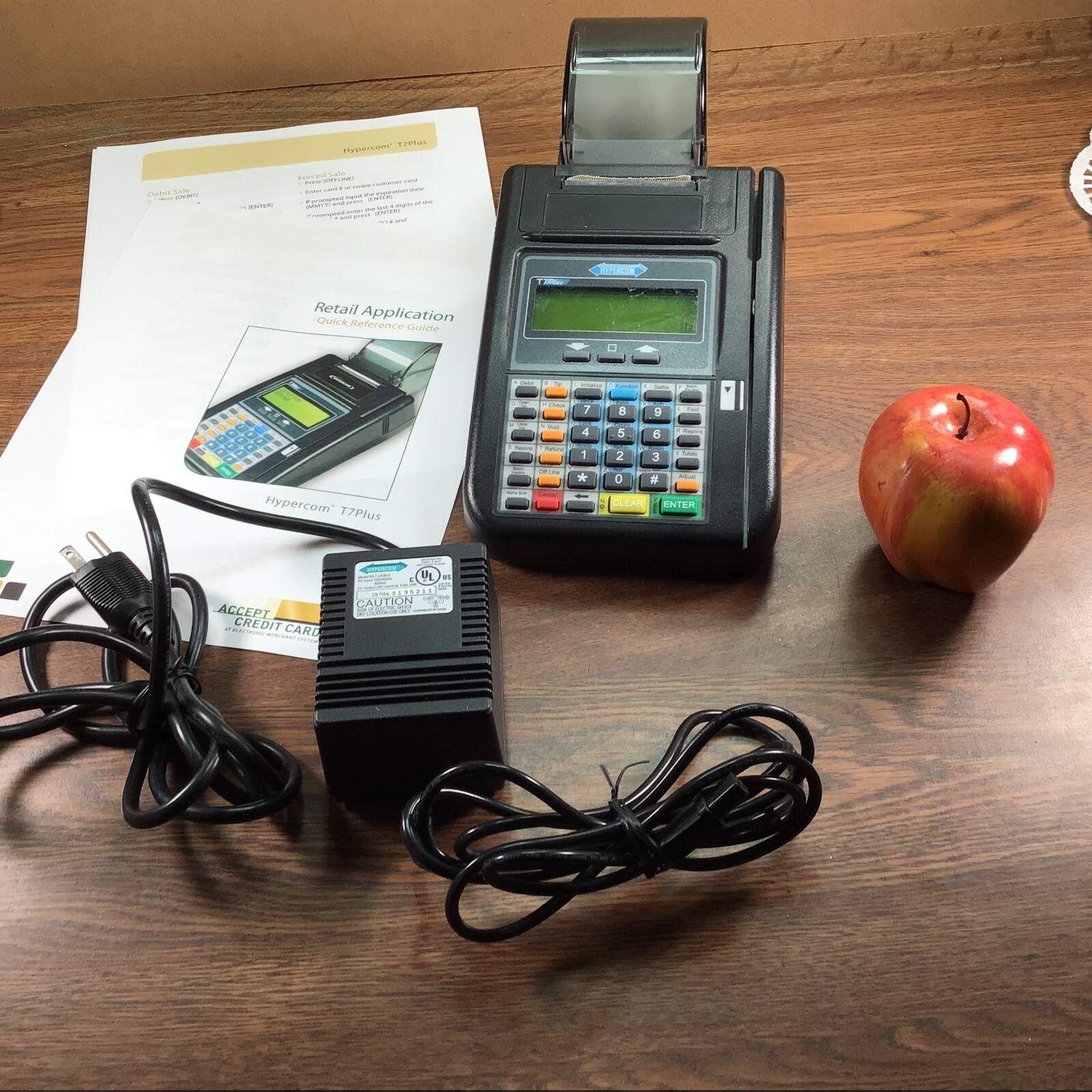 Credit Card Hypercom T7Plus Terminal Reader with Power Adapter Rear Feet Vintage