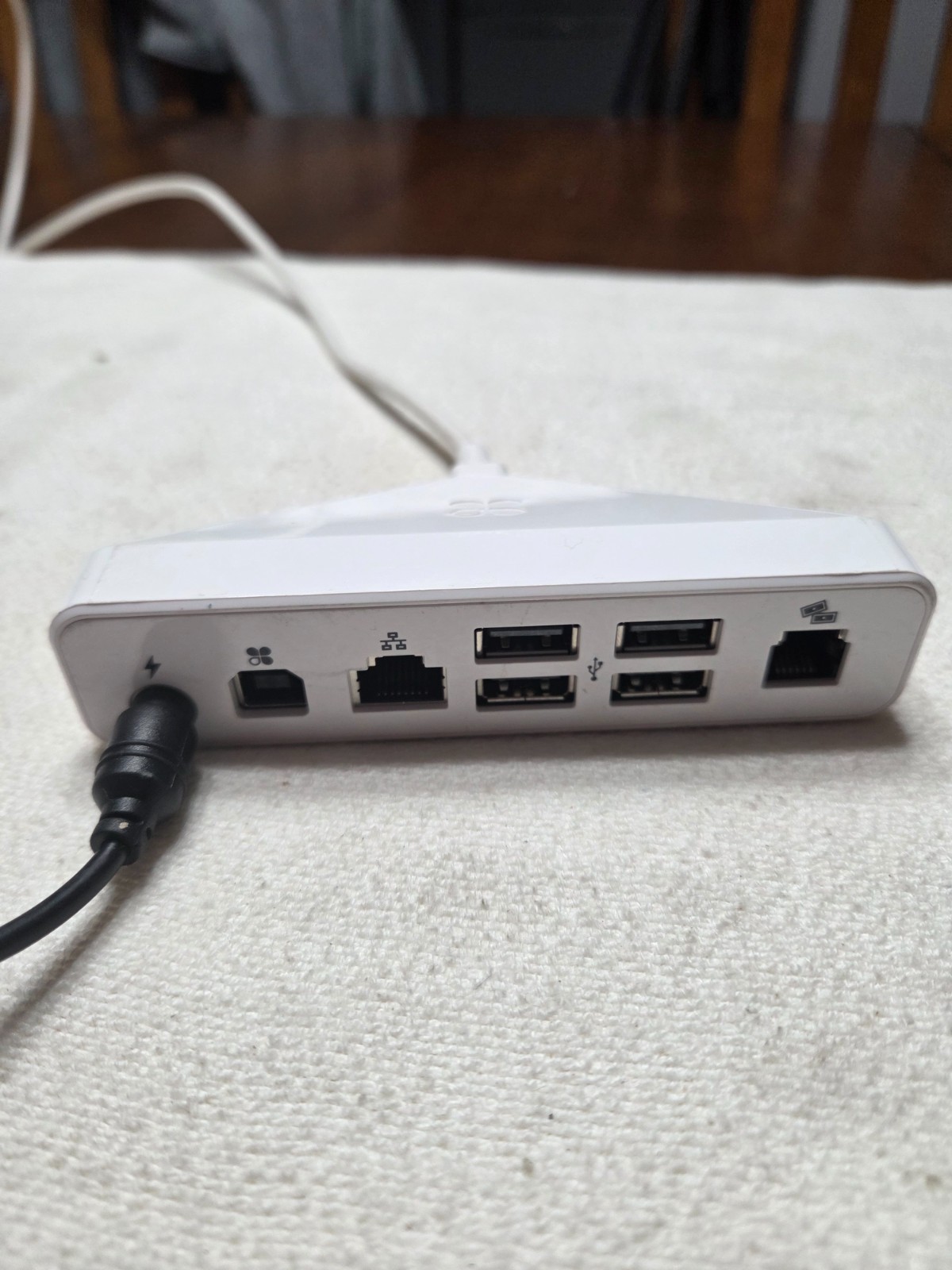 Clover Mini Wi-Fi C300 Card Reader Point of Sale System. 1st Generation.Complete