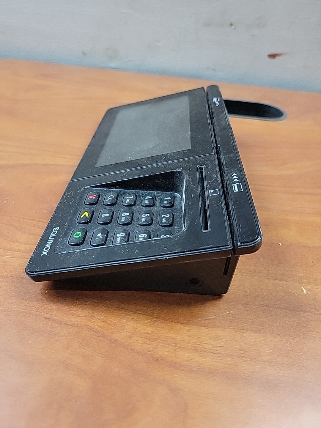 Equinox Luxe 8500i High Definition LCD Touchscreen Terminal *parts
