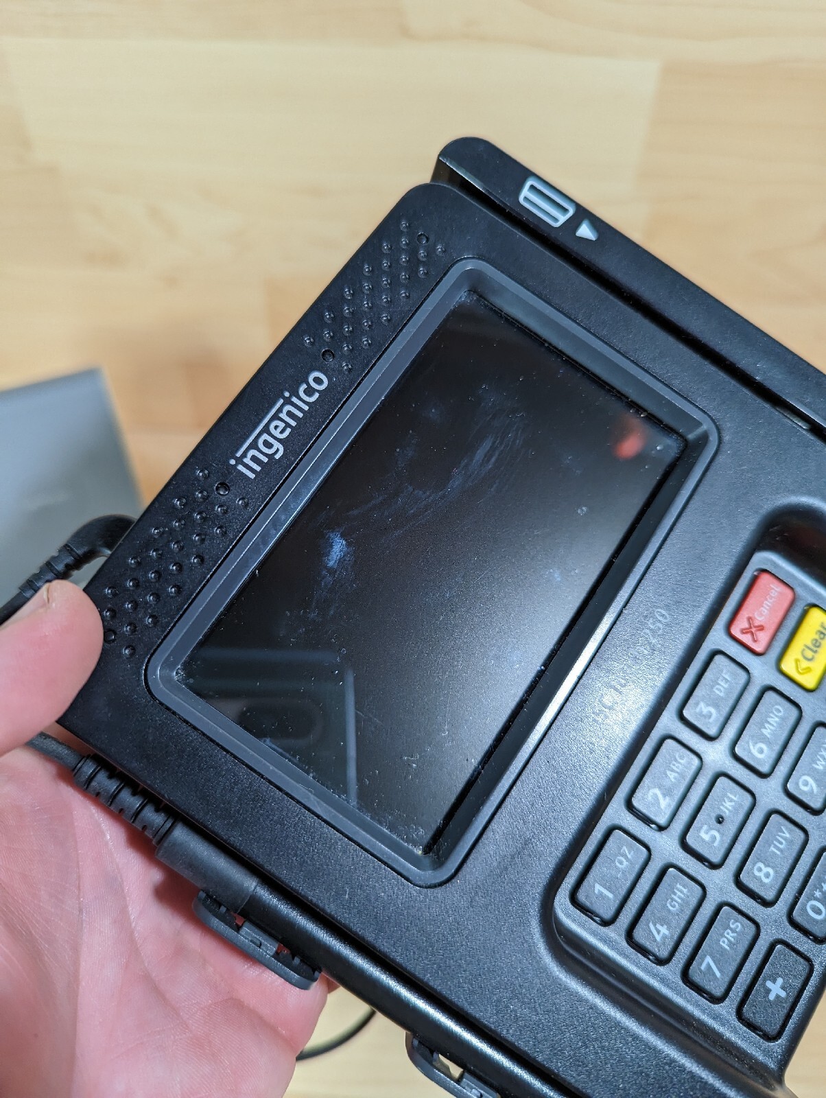 Ingenico ISC Touch 250 Credit Card Terminal Reader ISC250-31P3774B *UNTESTED*