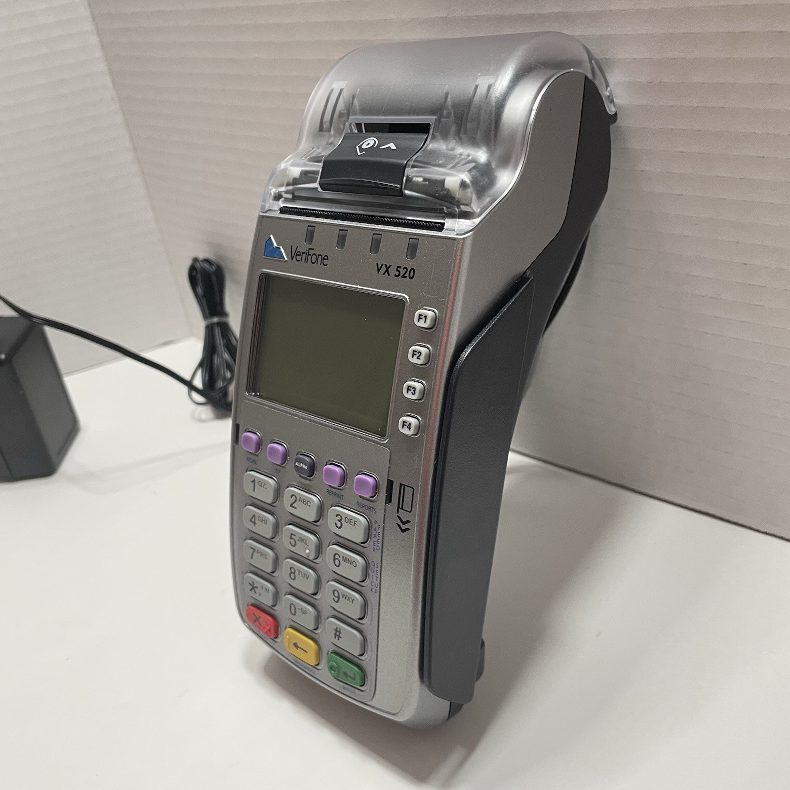 VERIFONE VX520 M252-653-A3-NAA-3 ELAVON EMV NFC TERMINAL W/ POWER SUPPLY