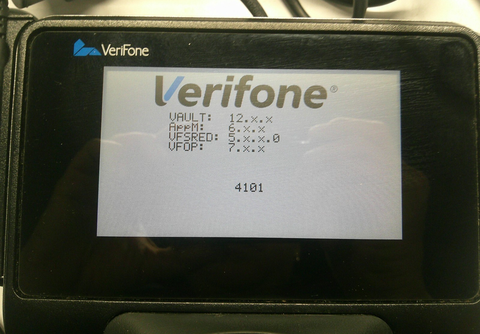 VeriFone MX 915 M177-409-01-R Credit Card Pinpad Terminal Machine.