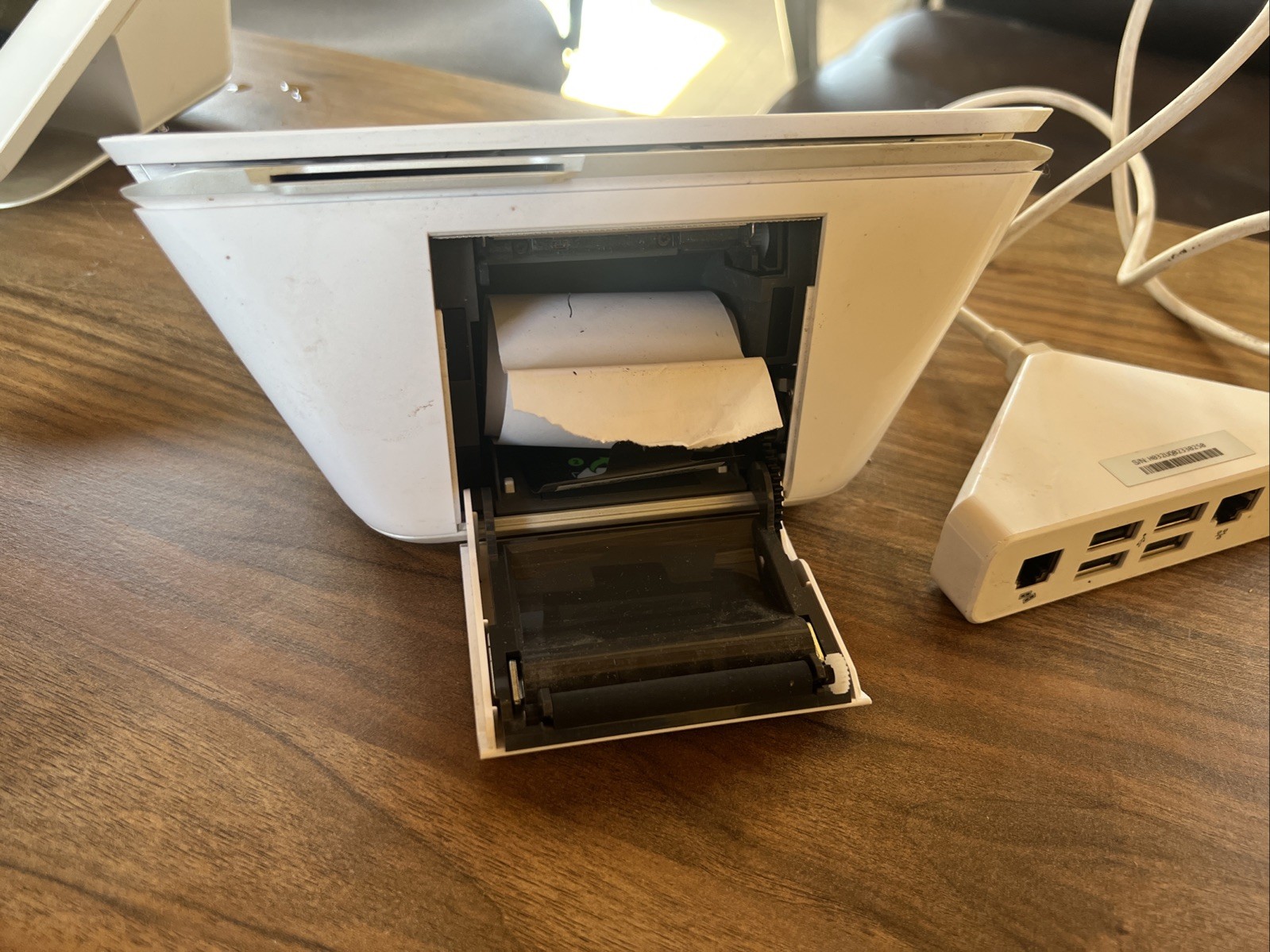 Clover Mini C302U POS System (Wi-Fi + Cellular) with USB Hub Excellent Condition