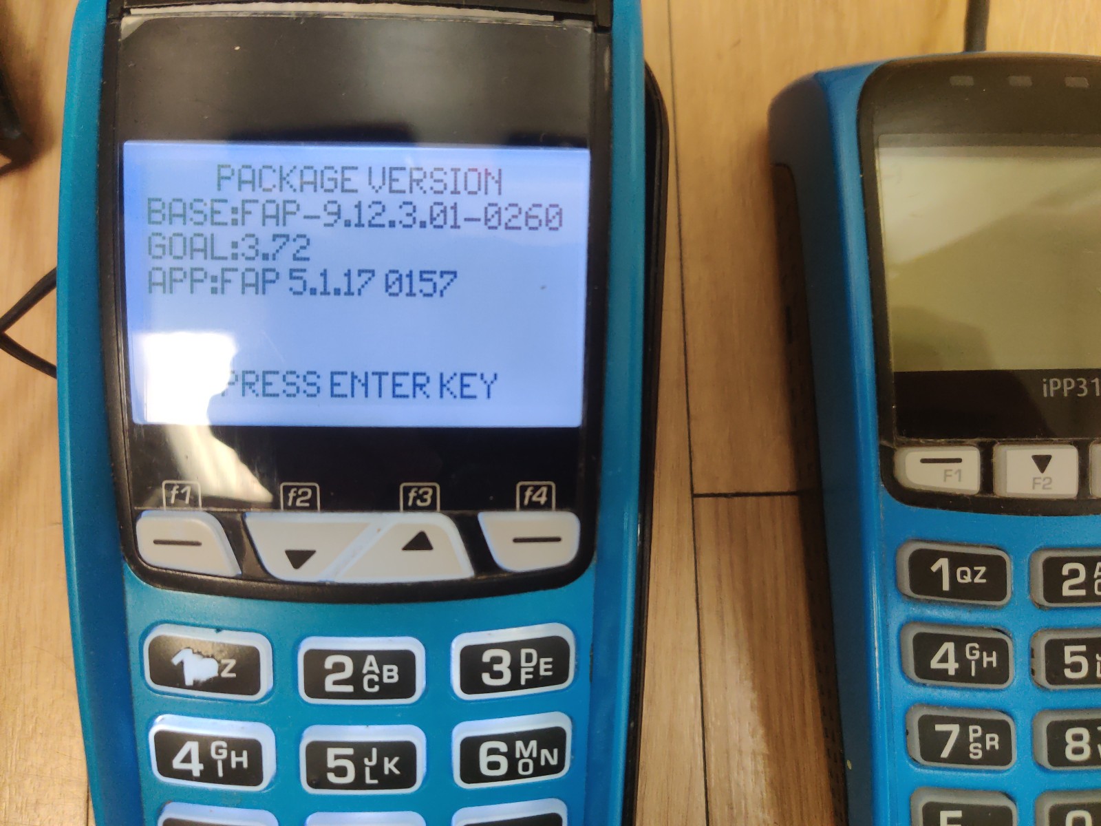 Ingenico ICT220/iPP310 POS Pad Credit Card Payment Terminal and Pin Pad