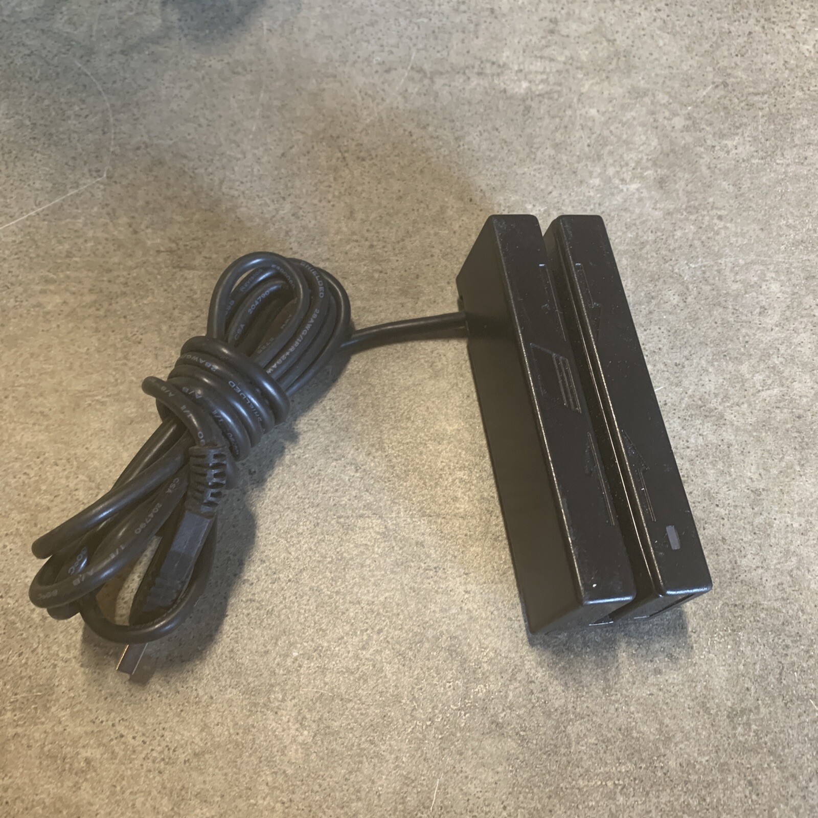 Magtek 21040104 Credit Card Magnetic Stripe Reader