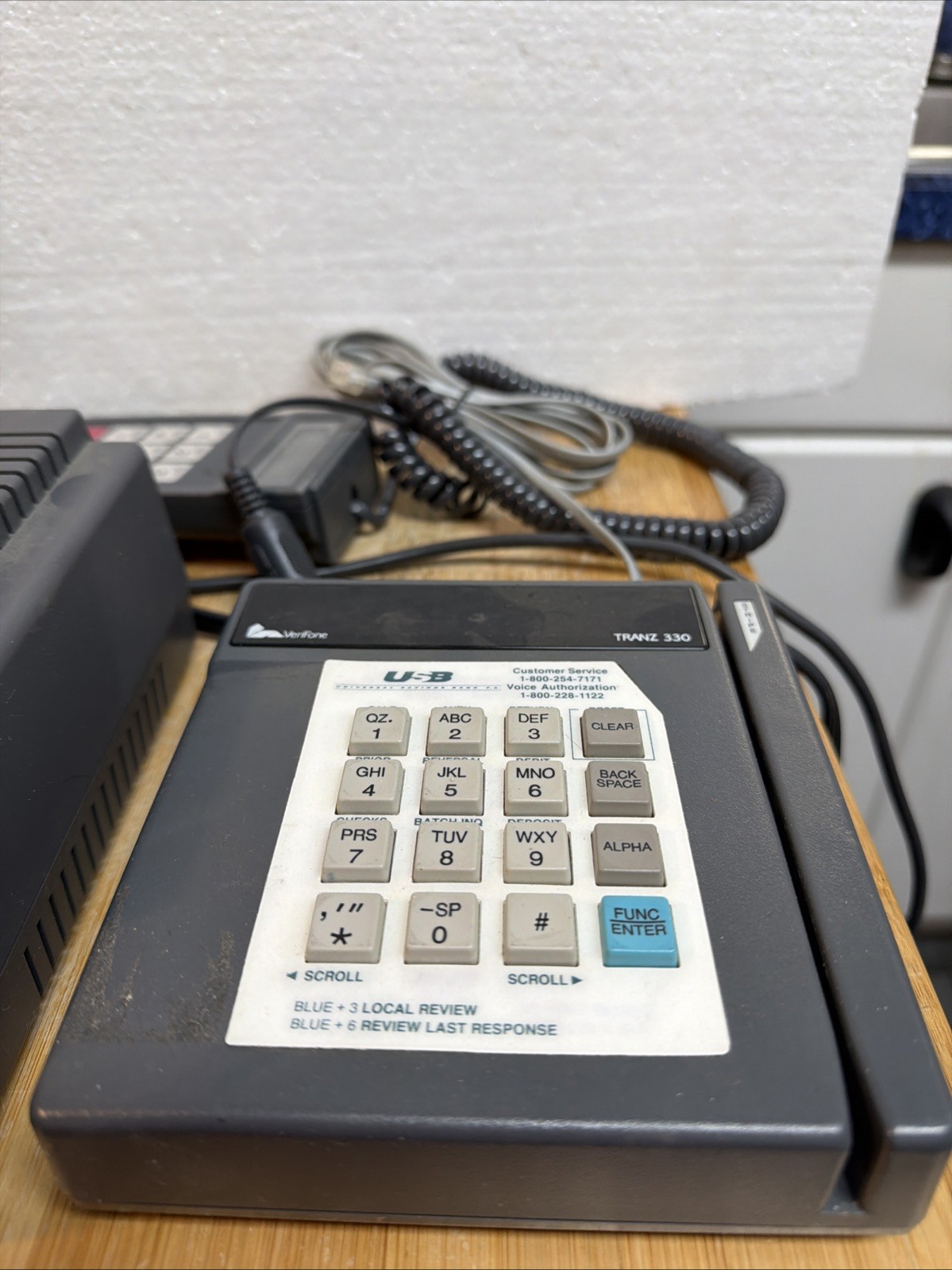 Vintage Citizen iDP562-RSL2 Dot Matrix Printer With Verifone Tranz 330 Credtcard