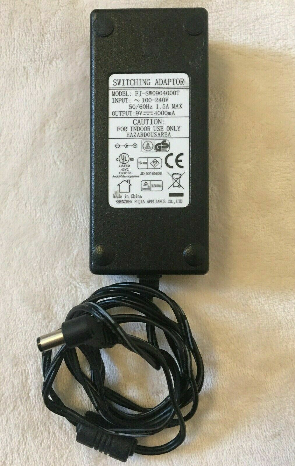 Verifone VX610 Credit Card Chip Reader w/ Power Supply, Battery, & Paper