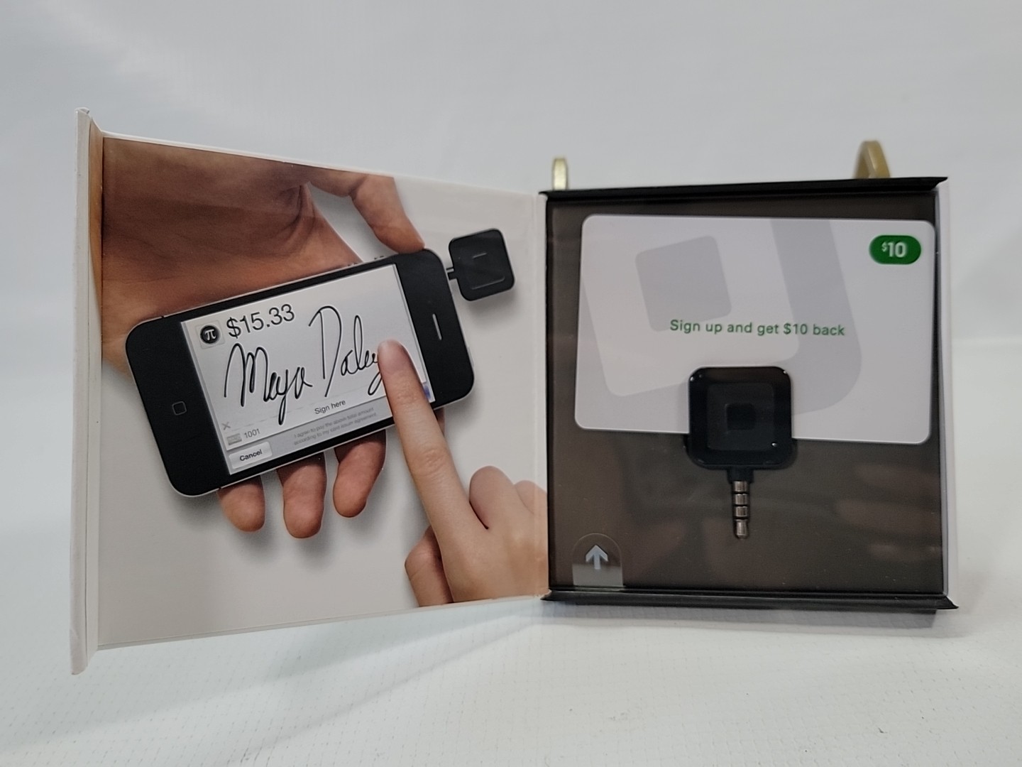 Square Credit Card Reader White 3.5mm Audio Jack Mobile POS New/Open Box