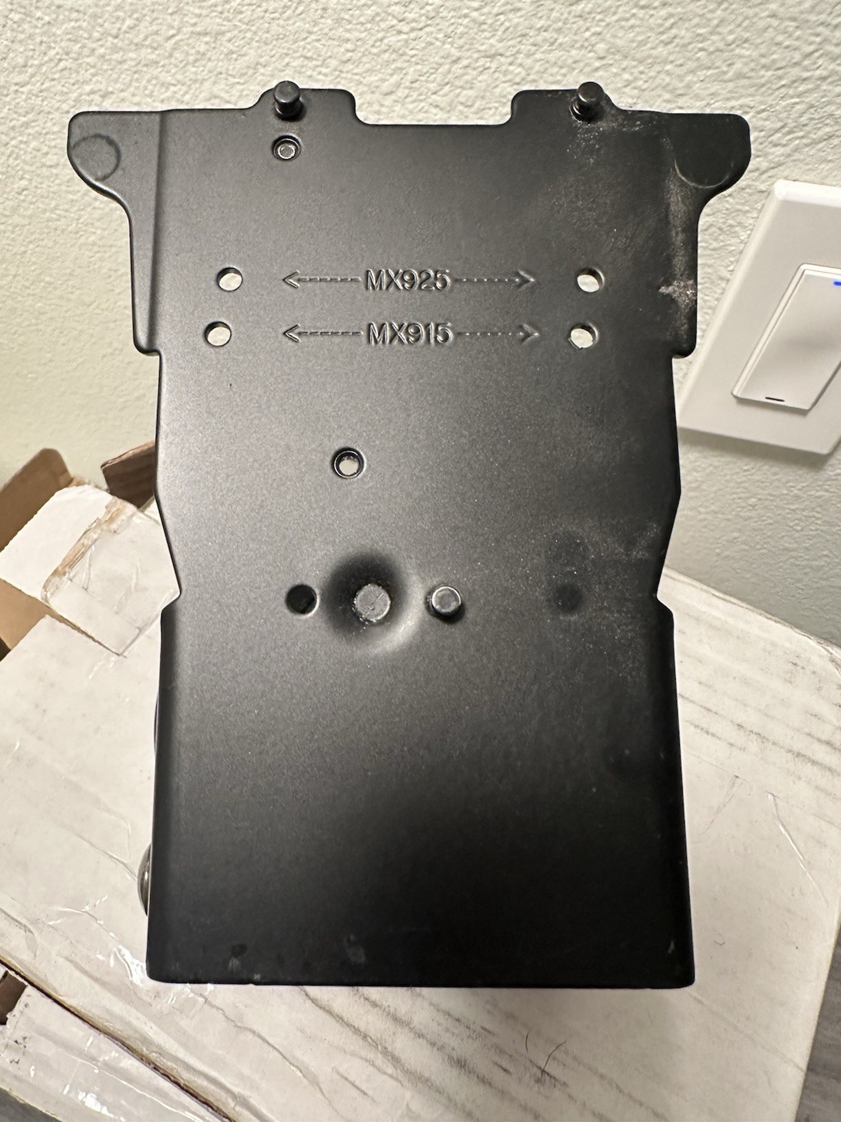 Verifone Credit Card Terminal MX915, Part Number M132-409-01, MX900-02/+Stand