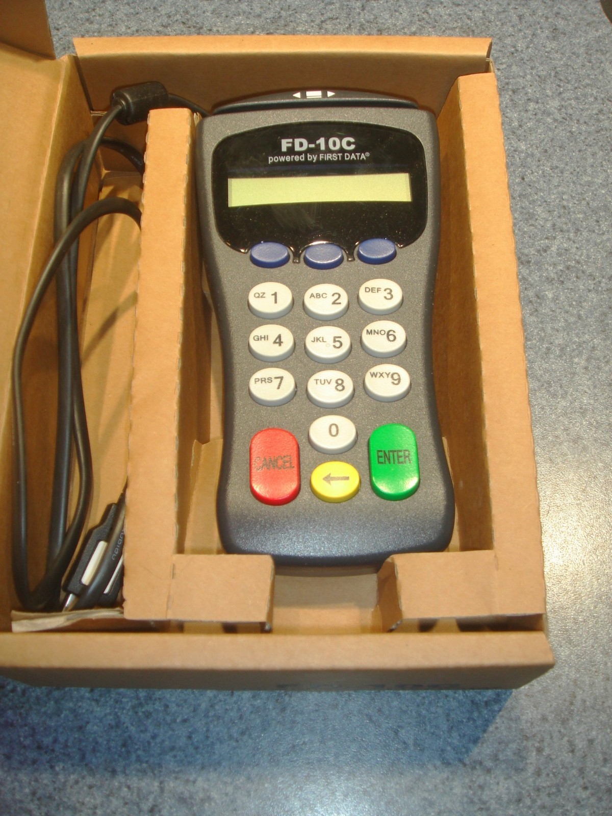 First Data POS Credit Card Machine, FD100 Terminal w/ FD-10C Pin Pad