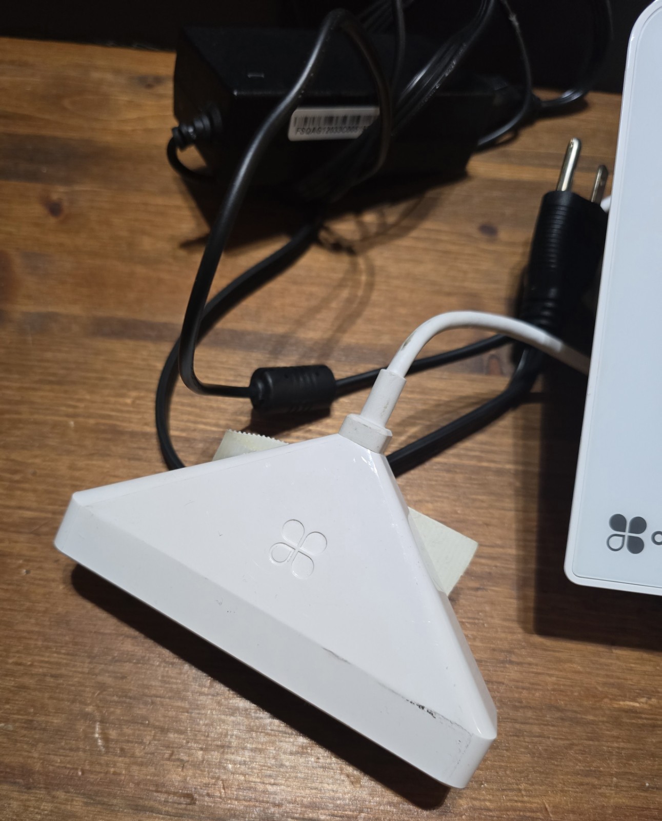 Clover Mini Wifi C300 – Card Reader / POS Point of Sale System w/ Power Supply