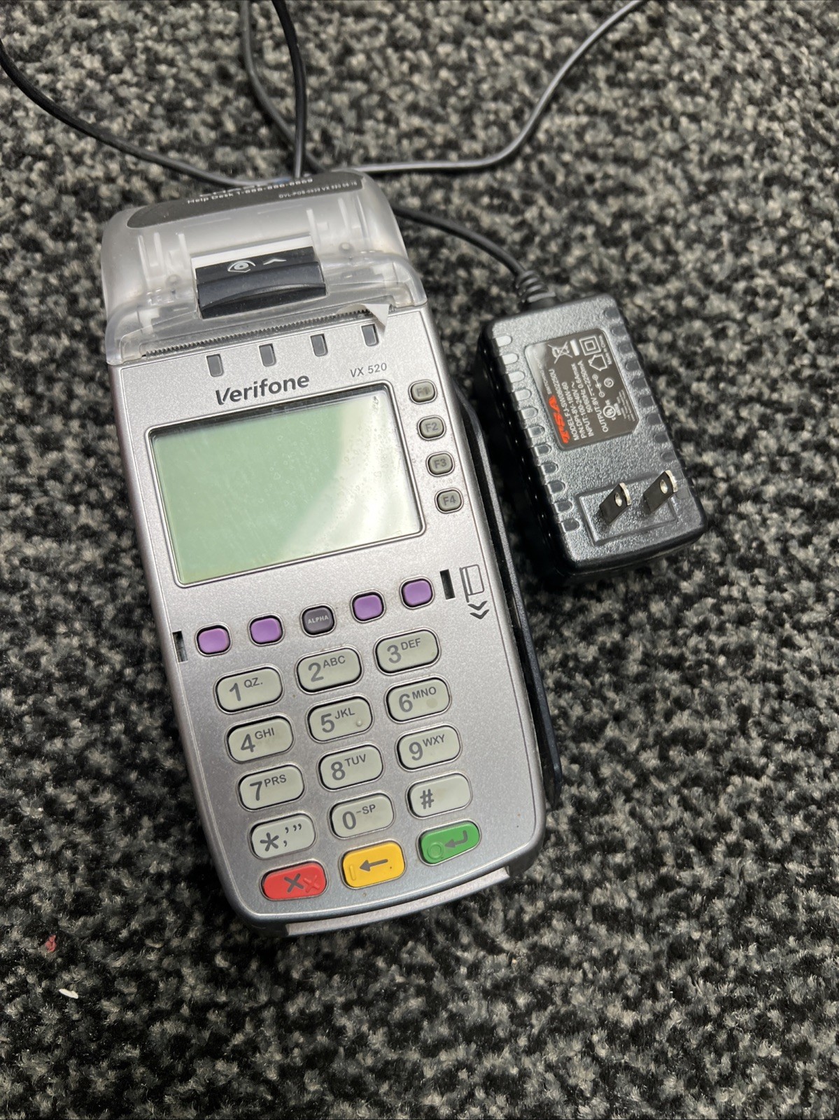 VeriFone VX520 Credit Card Terminal (tag234)