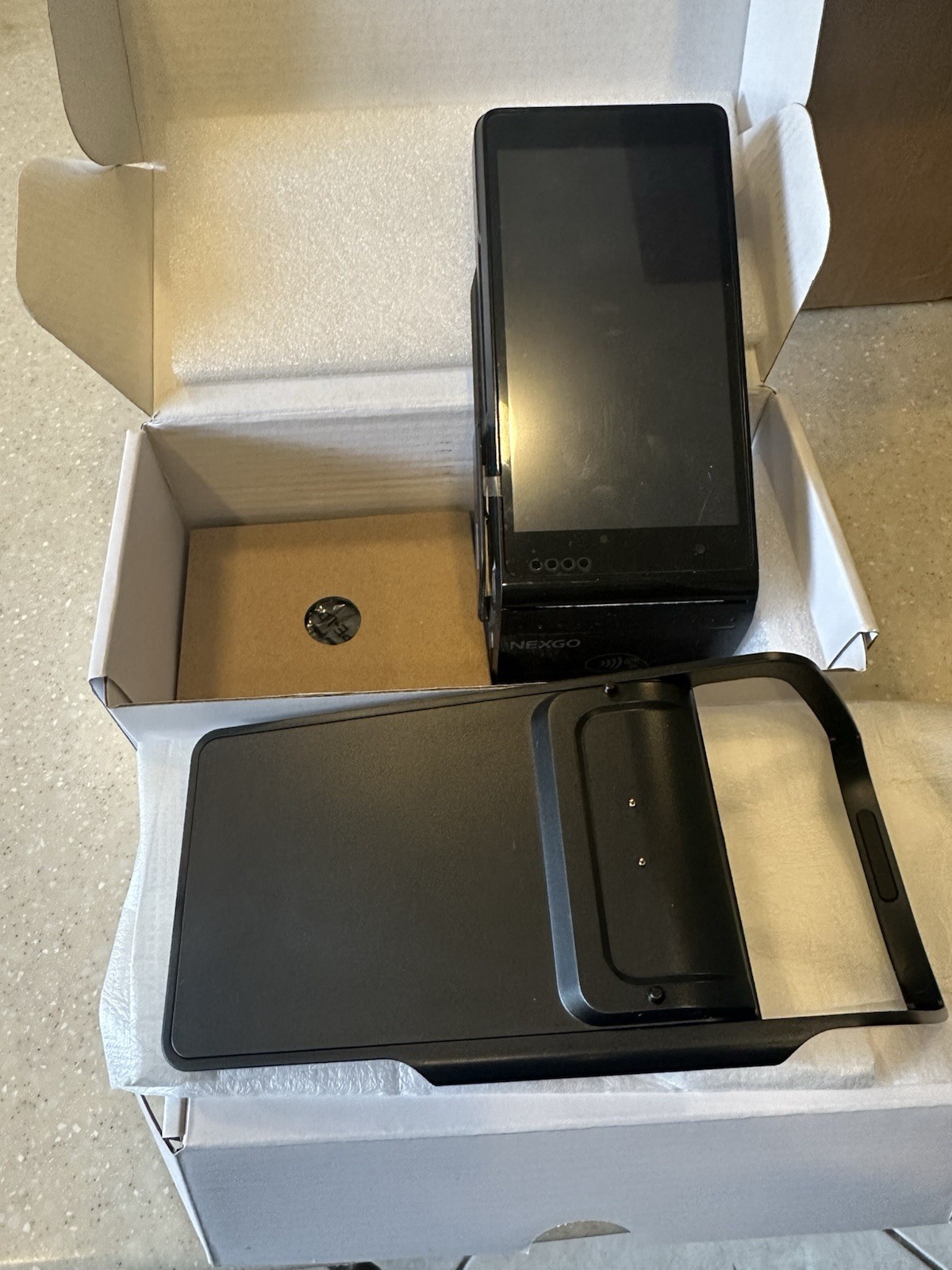 Lot of 5 – Nexgo N5 LTE Black DB POS Terminals + Docks – NEW Locked to Ella Cash