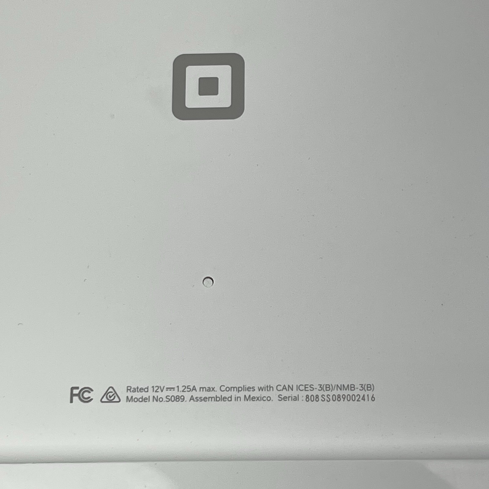 Square Stand for 9.7″ iPad POS Terminal Model: S089 (1st Gen) – White