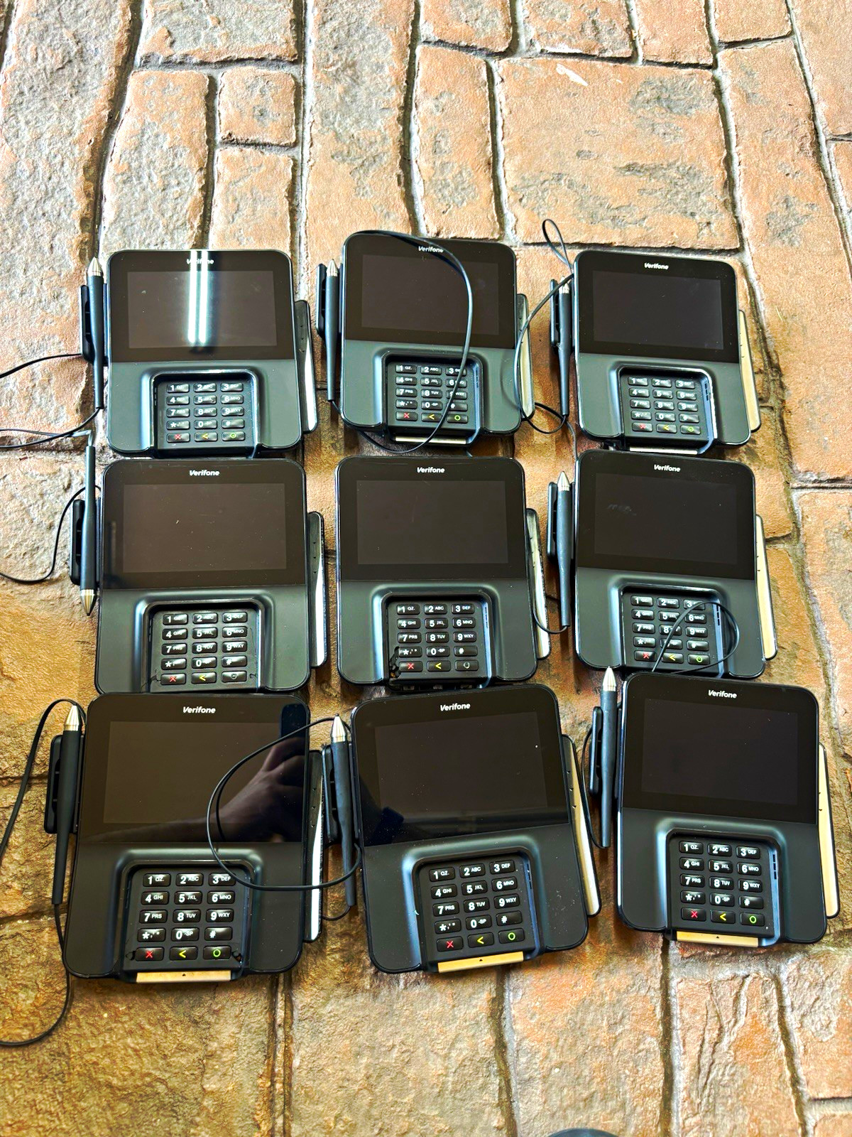 9x Verifone M400 WiFi/BT