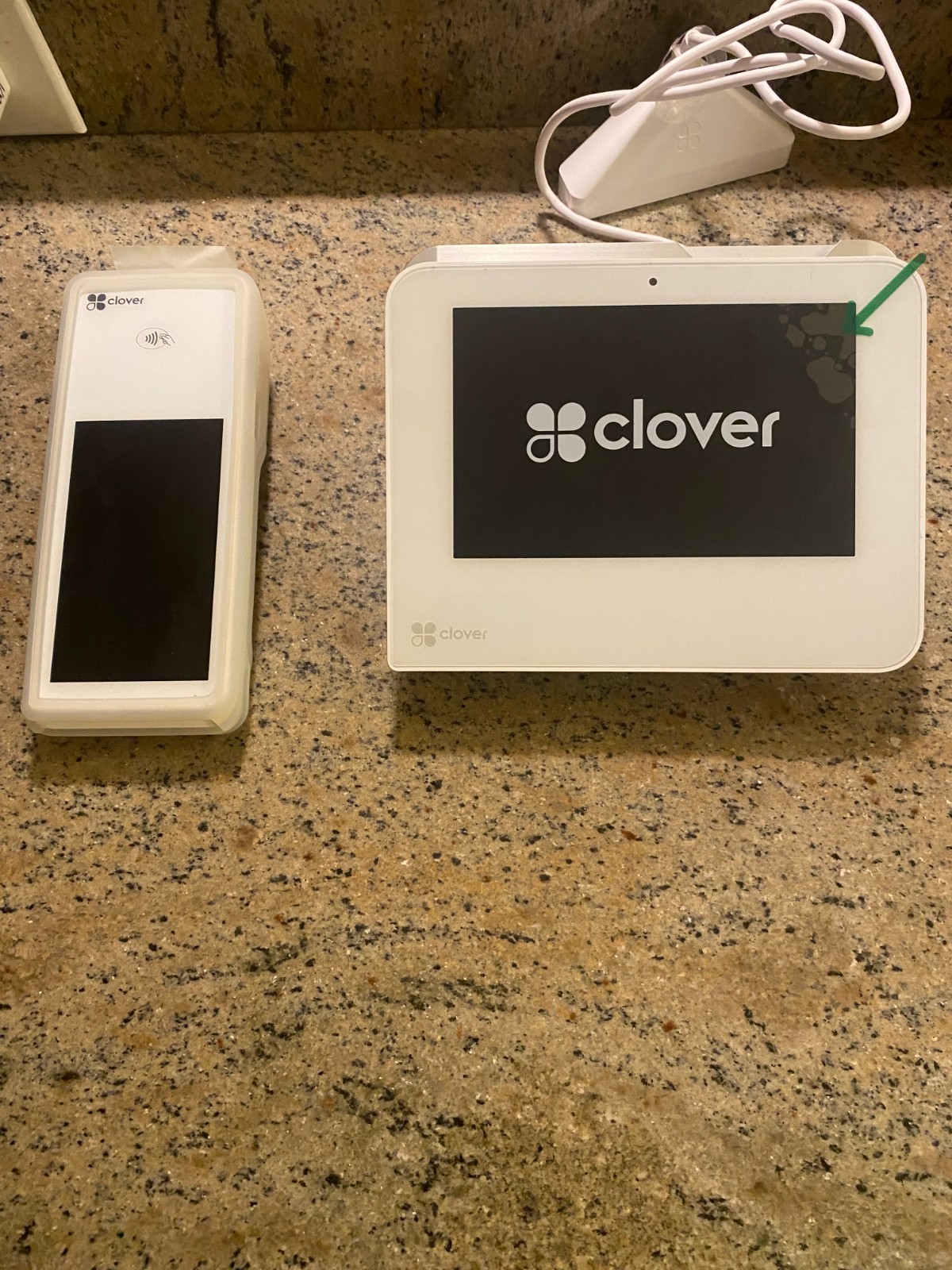 Unlocked/NEW Clover Mini Countertop POS System And Clover Flex Wireless Terminal