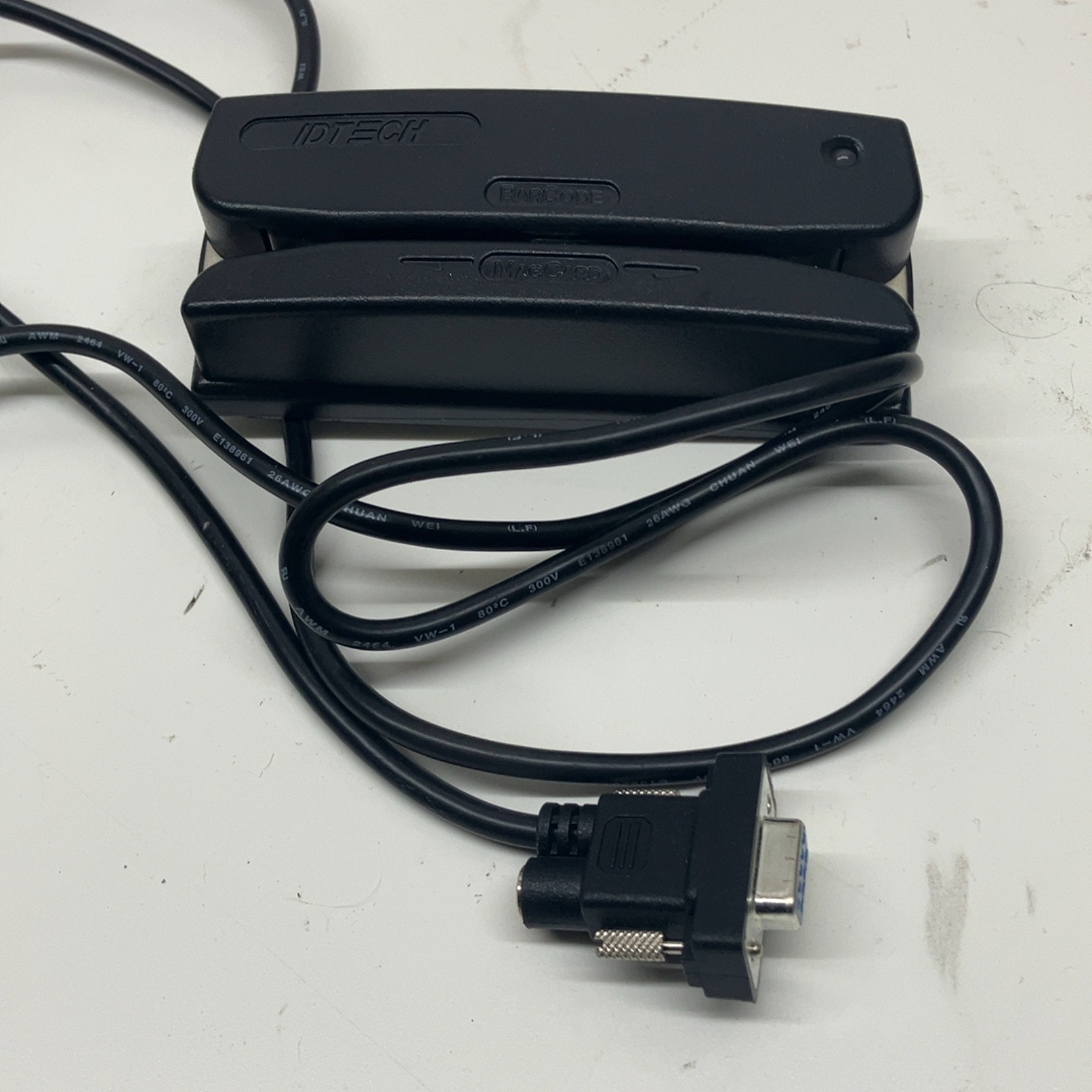 ID TECH WCR3227-633C Barcode & Magstripe Card Reader RS232 Serial DB9 Black