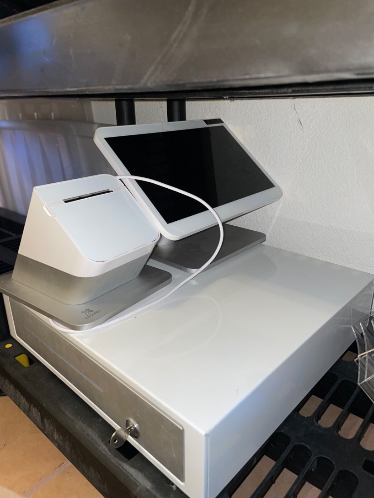 Clover Full POS System Duo Point of Sale white