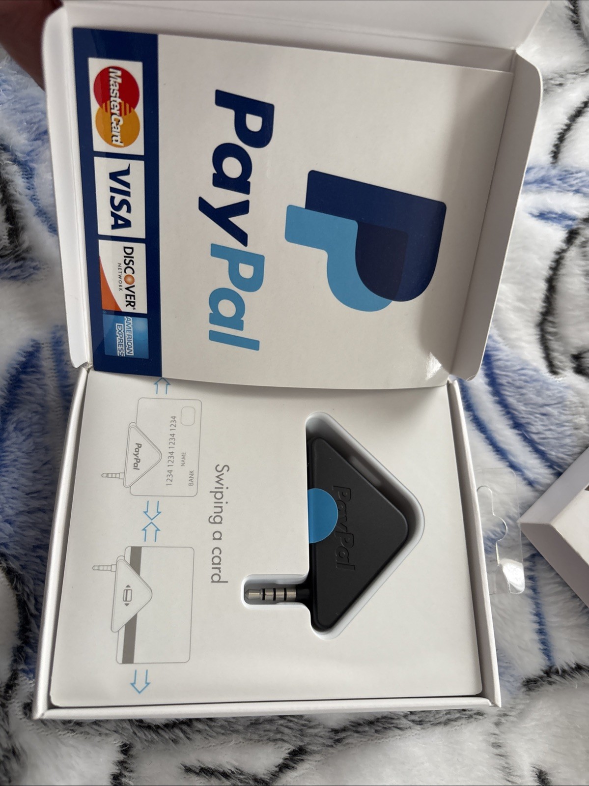 PayPal Mobile Credit Card Reader Swiper For iPhone and Android
