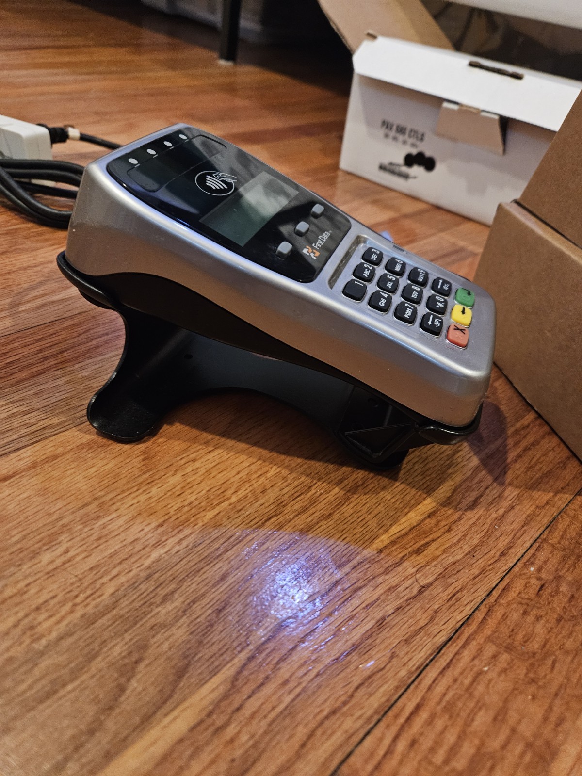 First Data FD35 PINpad Stand – Pin Pad Stand