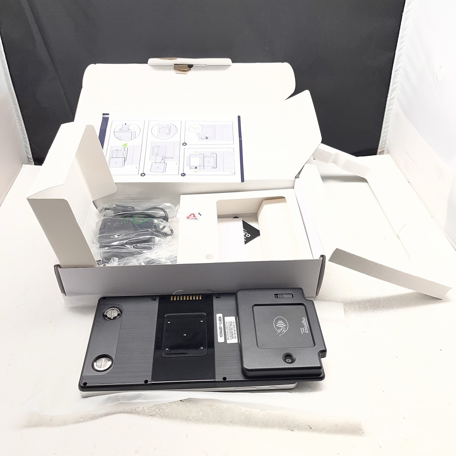Ingenico Moby 70 POS Touchscreen Tablet Mobile Payment Terminal H3
